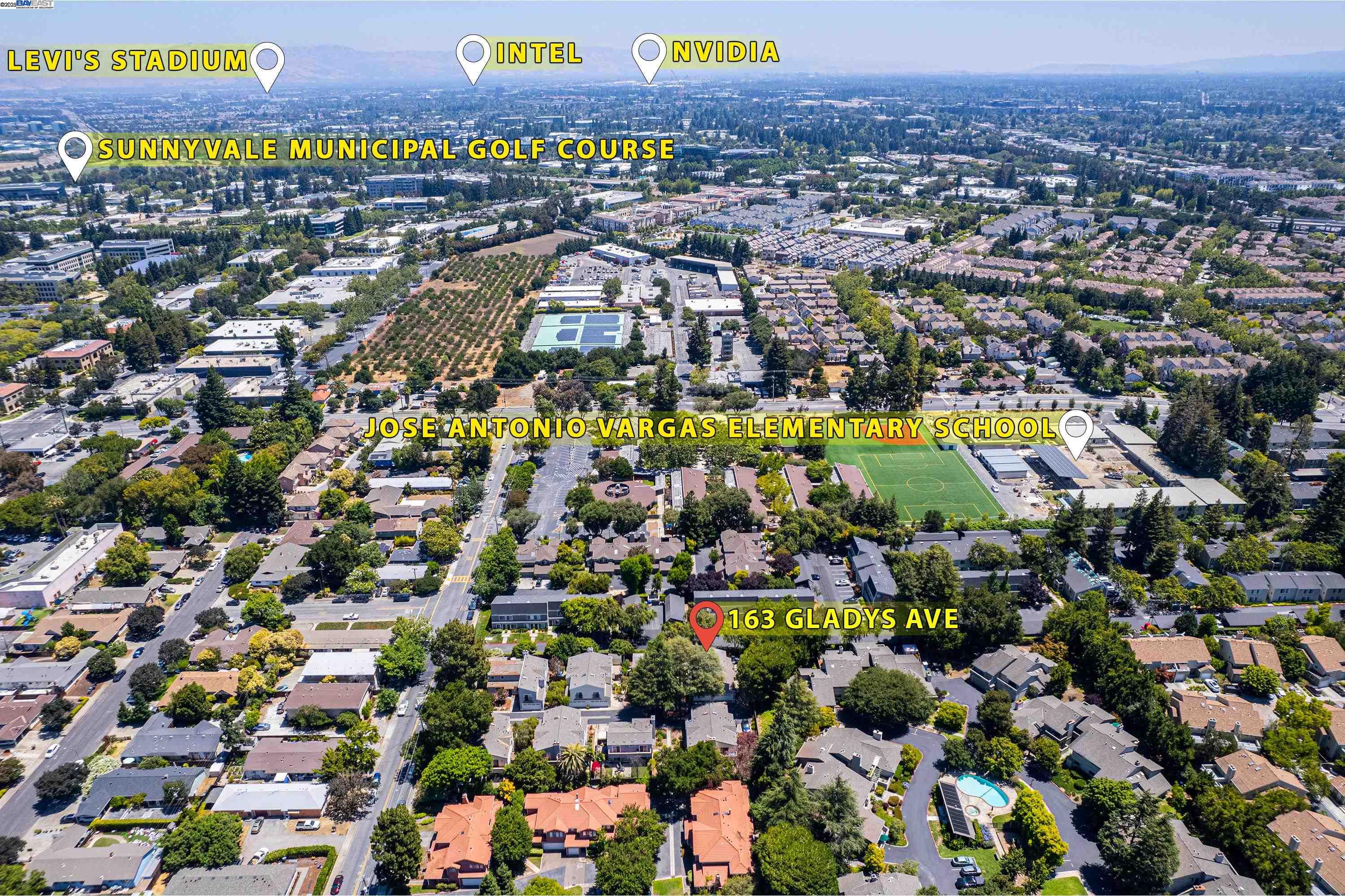 Detail Gallery Image 34 of 39 For 163 Gladys Ave, Mountain View,  CA 94043 - 2 Beds | 2/1 Baths