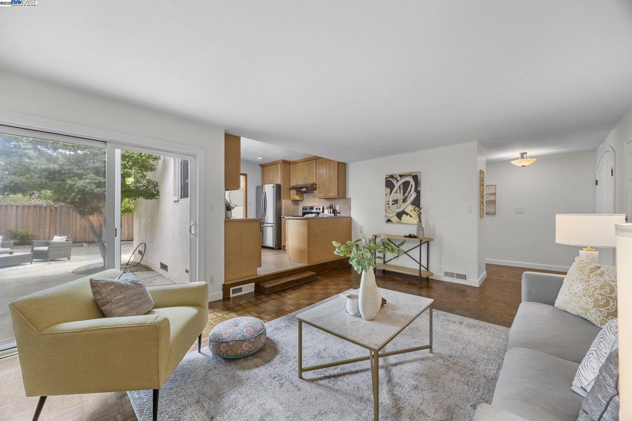 42037 Via San Gabriel, Fremont, California 94539, 3 Bedrooms Bedrooms, 7 Rooms Rooms,2 BathroomsBathrooms,Residential,For Sale,42037 Via San Gabriel,41105829