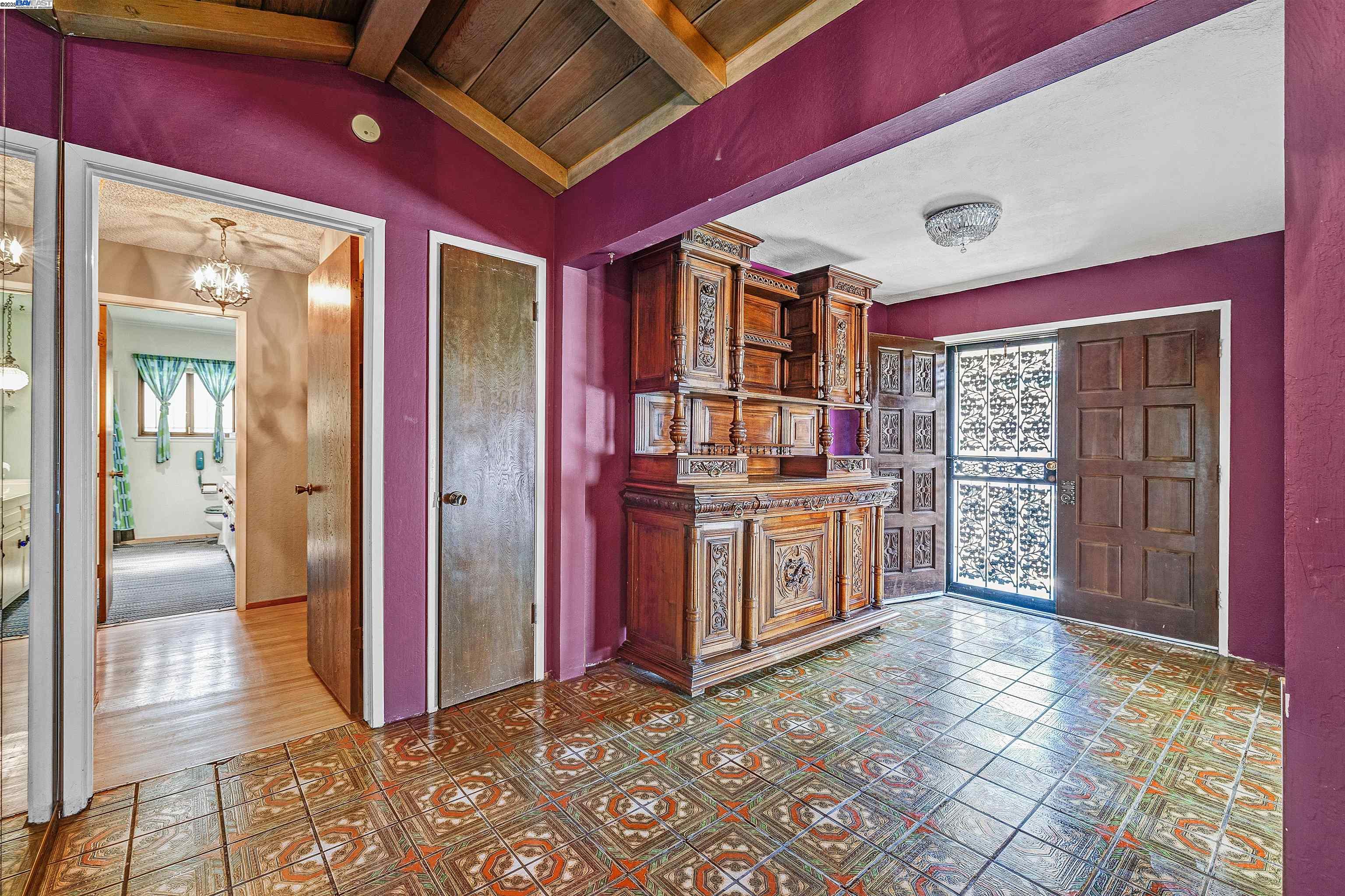 16504 Page St, San Leandro, California 94578, 3 Bedrooms Bedrooms, 7 Rooms Rooms,2 BathroomsBathrooms,Residential,For Sale,16504 Page St,41105830