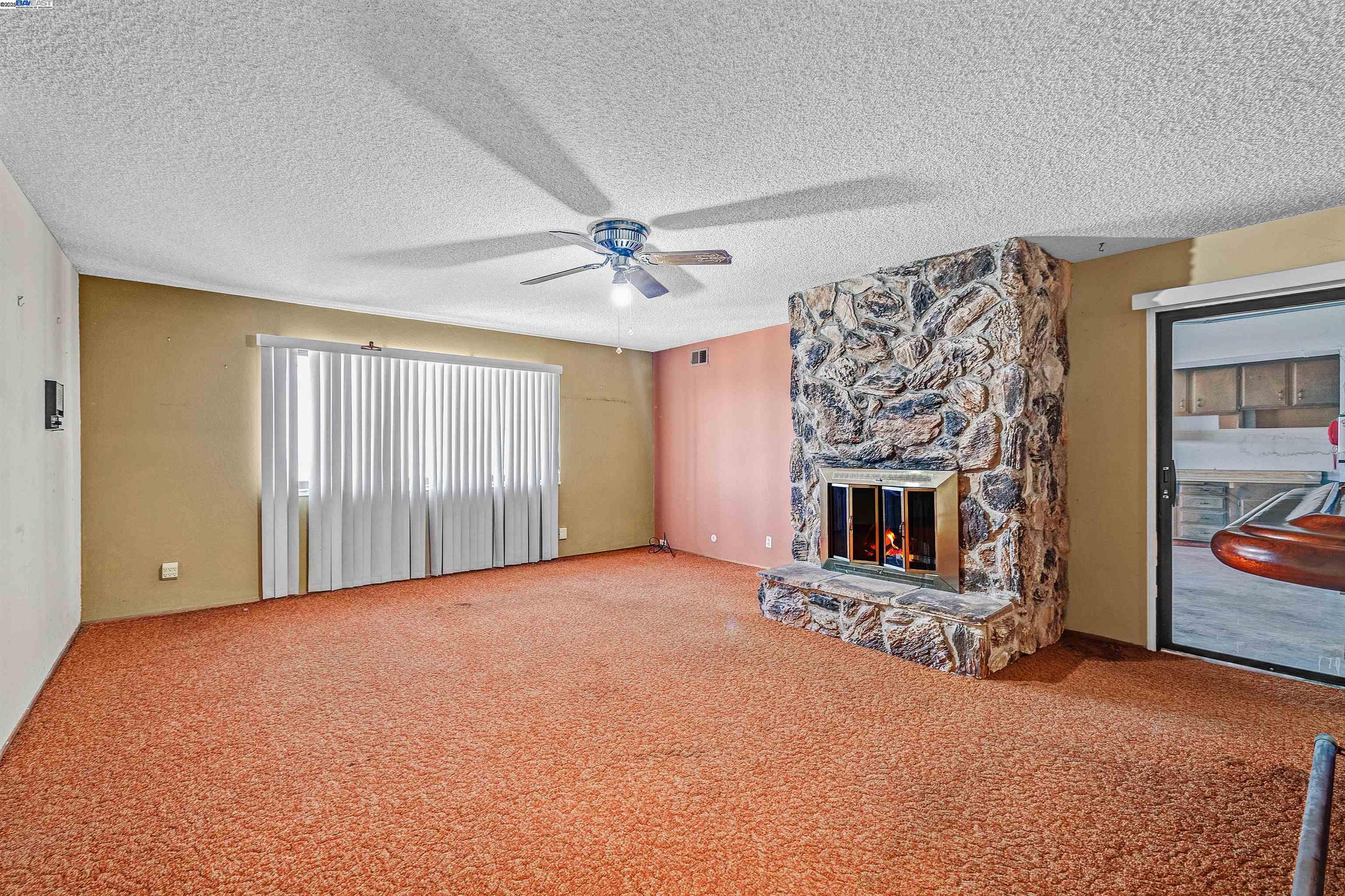 16504 Page St, San Leandro, California 94578, 3 Bedrooms Bedrooms, 7 Rooms Rooms,2 BathroomsBathrooms,Residential,For Sale,16504 Page St,41105830