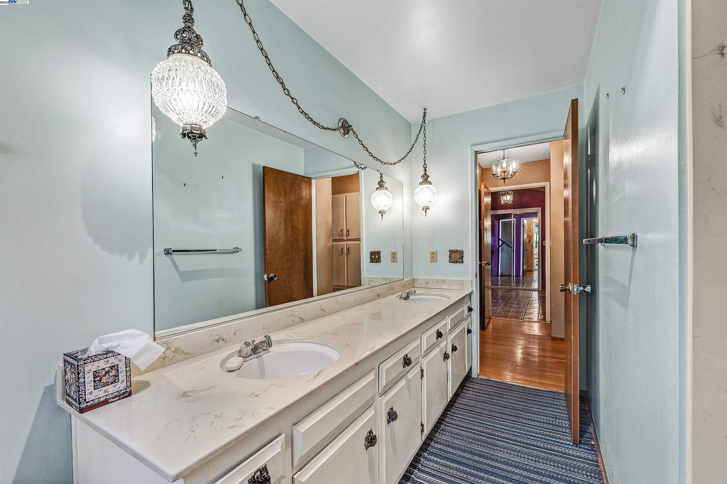 16504 Page St, San Leandro, California 94578, 3 Bedrooms Bedrooms, 7 Rooms Rooms,2 BathroomsBathrooms,Residential,For Sale,16504 Page St,41105830