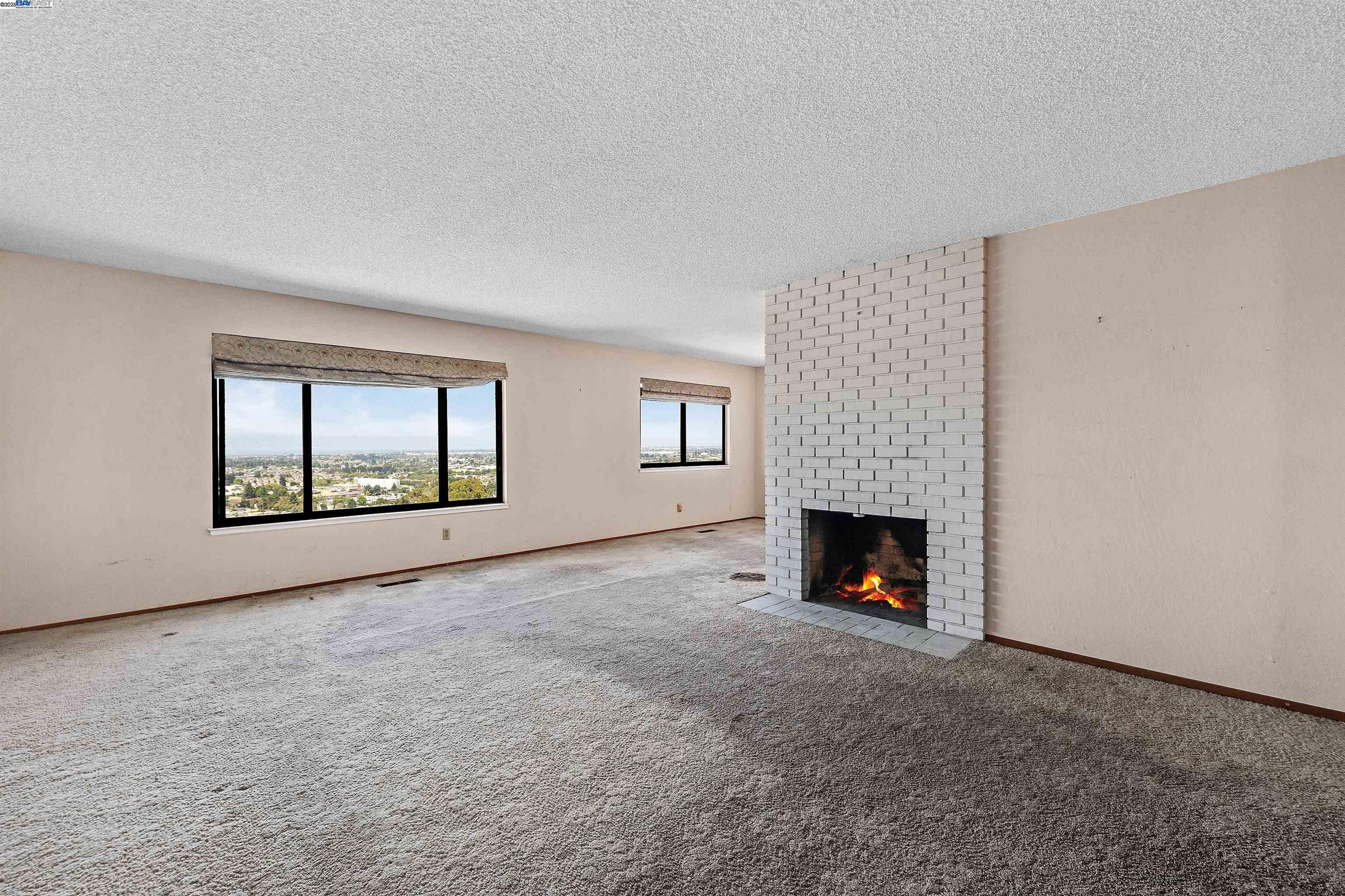 16504 Page St, San Leandro, California 94578, 3 Bedrooms Bedrooms, 7 Rooms Rooms,2 BathroomsBathrooms,Residential,For Sale,16504 Page St,41105830