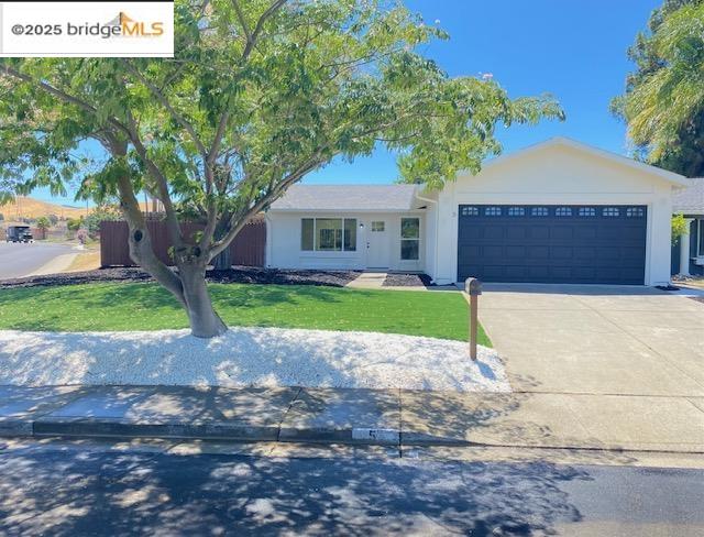 Detail Gallery Image 1 of 1 For 5 Dolphin Dr, Pittsburg,  CA 94565 - 3 Beds | 2 Baths