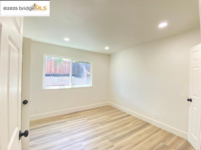5 Dolphin Dr, Pittsburg, California 94565, 3 Bedrooms Bedrooms, 6 Rooms Rooms,2 BathroomsBathrooms,Residential,For Sale,5 Dolphin Dr,41105831