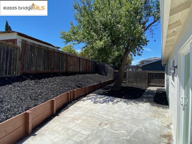 5 Dolphin Dr, Pittsburg, California 94565, 3 Bedrooms Bedrooms, 6 Rooms Rooms,2 BathroomsBathrooms,Residential,For Sale,5 Dolphin Dr,41105831