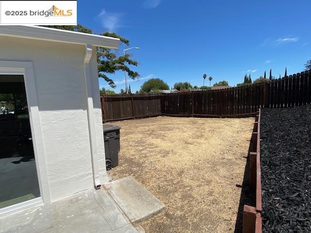 5 Dolphin Dr, Pittsburg, California 94565, 3 Bedrooms Bedrooms, 6 Rooms Rooms,2 BathroomsBathrooms,Residential,For Sale,5 Dolphin Dr,41105831