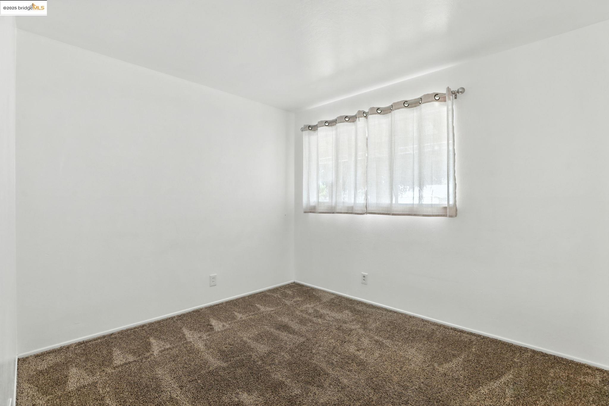 6725 Austin Way, Sacramento, California 95823, 3 Bedrooms Bedrooms, 6 Rooms Rooms,2 BathroomsBathrooms,Residential,For Sale,6725 Austin Way,41105832