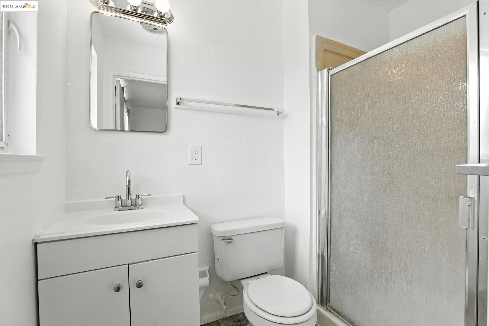 6725 Austin Way, Sacramento, California 95823, 3 Bedrooms Bedrooms, 6 Rooms Rooms,2 BathroomsBathrooms,Residential,For Sale,6725 Austin Way,41105832