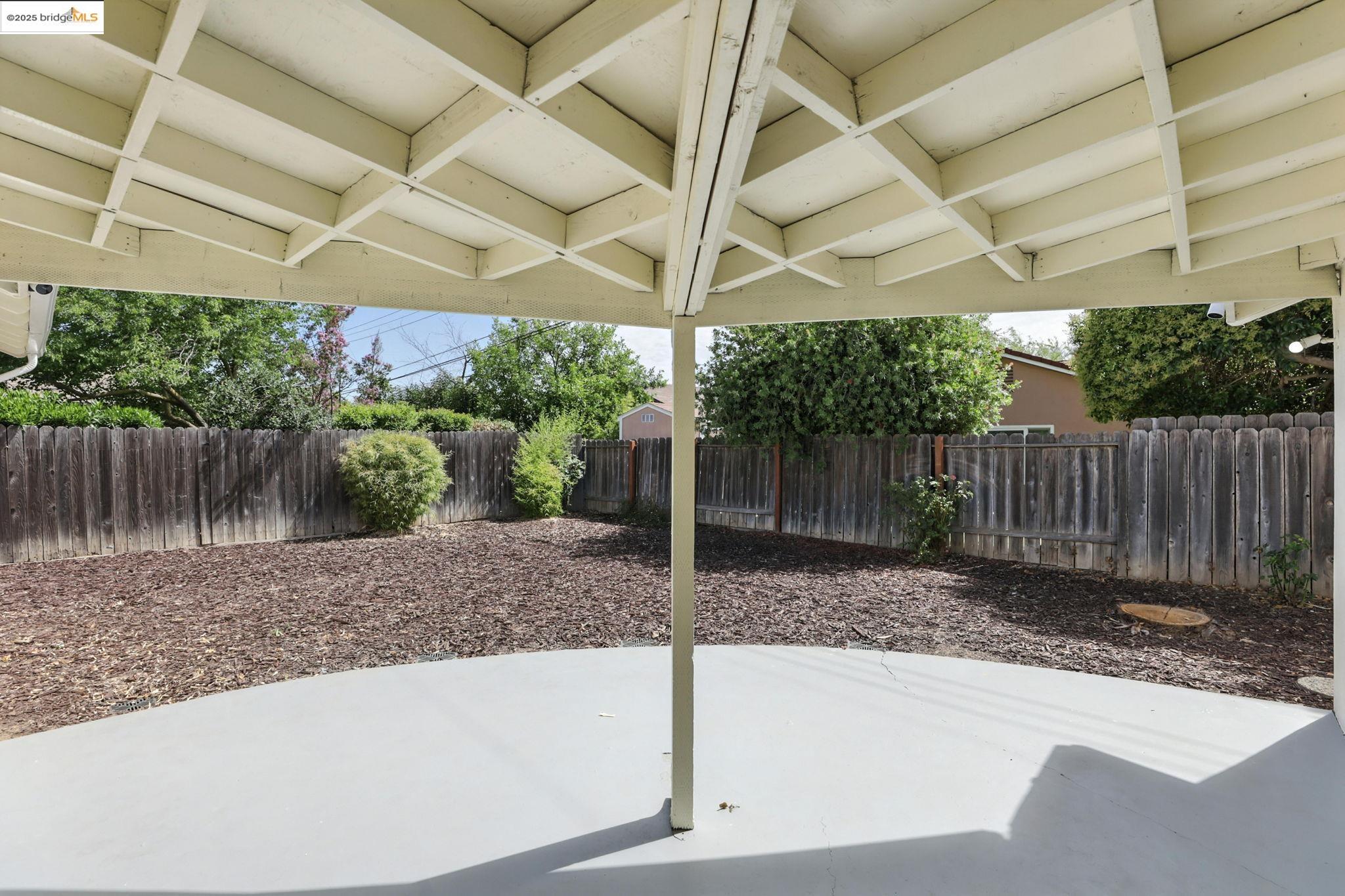 6725 Austin Way, Sacramento, California 95823, 3 Bedrooms Bedrooms, 6 Rooms Rooms,2 BathroomsBathrooms,Residential,For Sale,6725 Austin Way,41105832