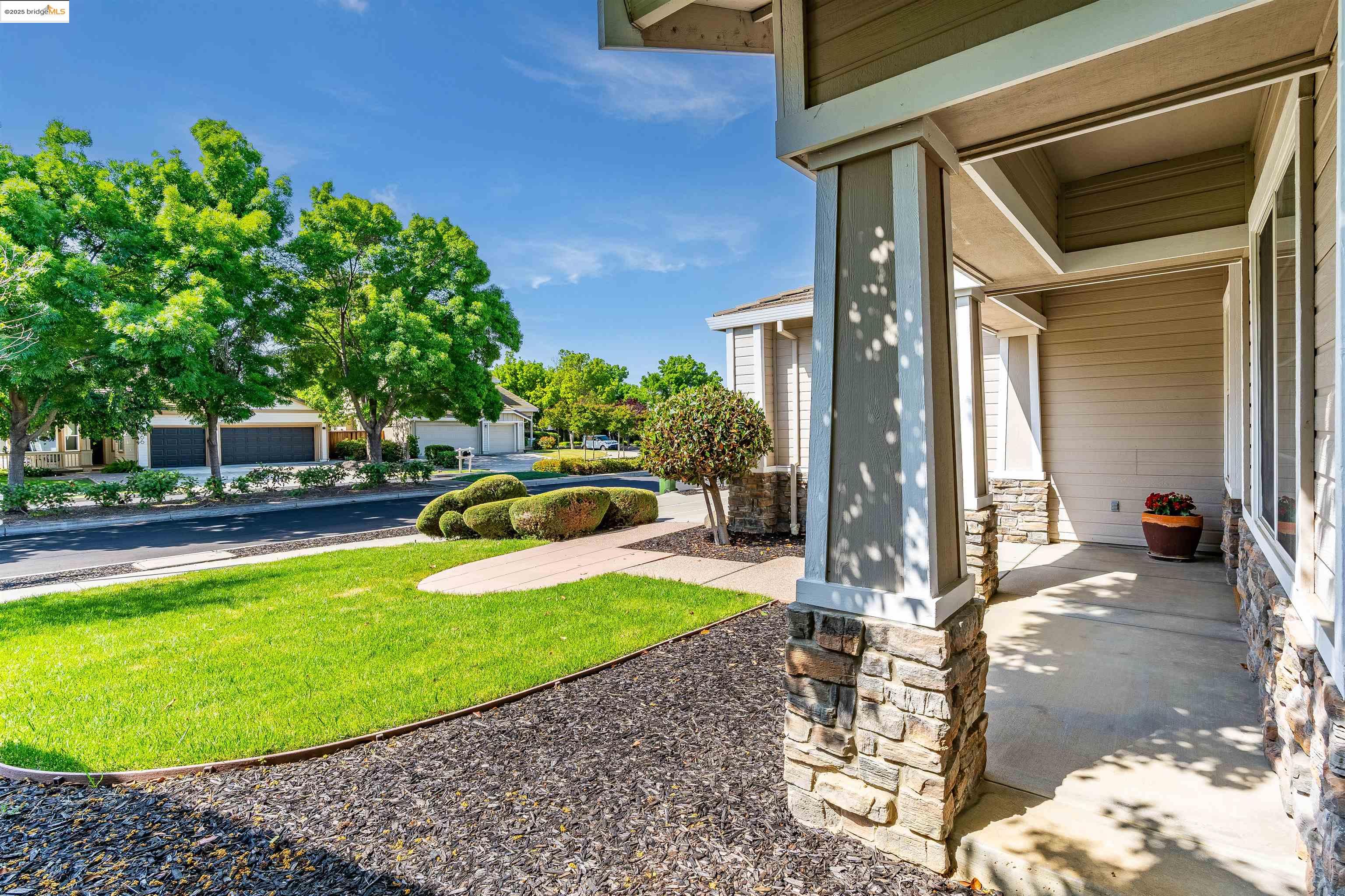 1067 Somersby Way, Brentwood, California 94513, 4 Bedrooms Bedrooms, 9 Rooms Rooms,2 BathroomsBathrooms,Residential,For Sale,1067 Somersby Way,41105833