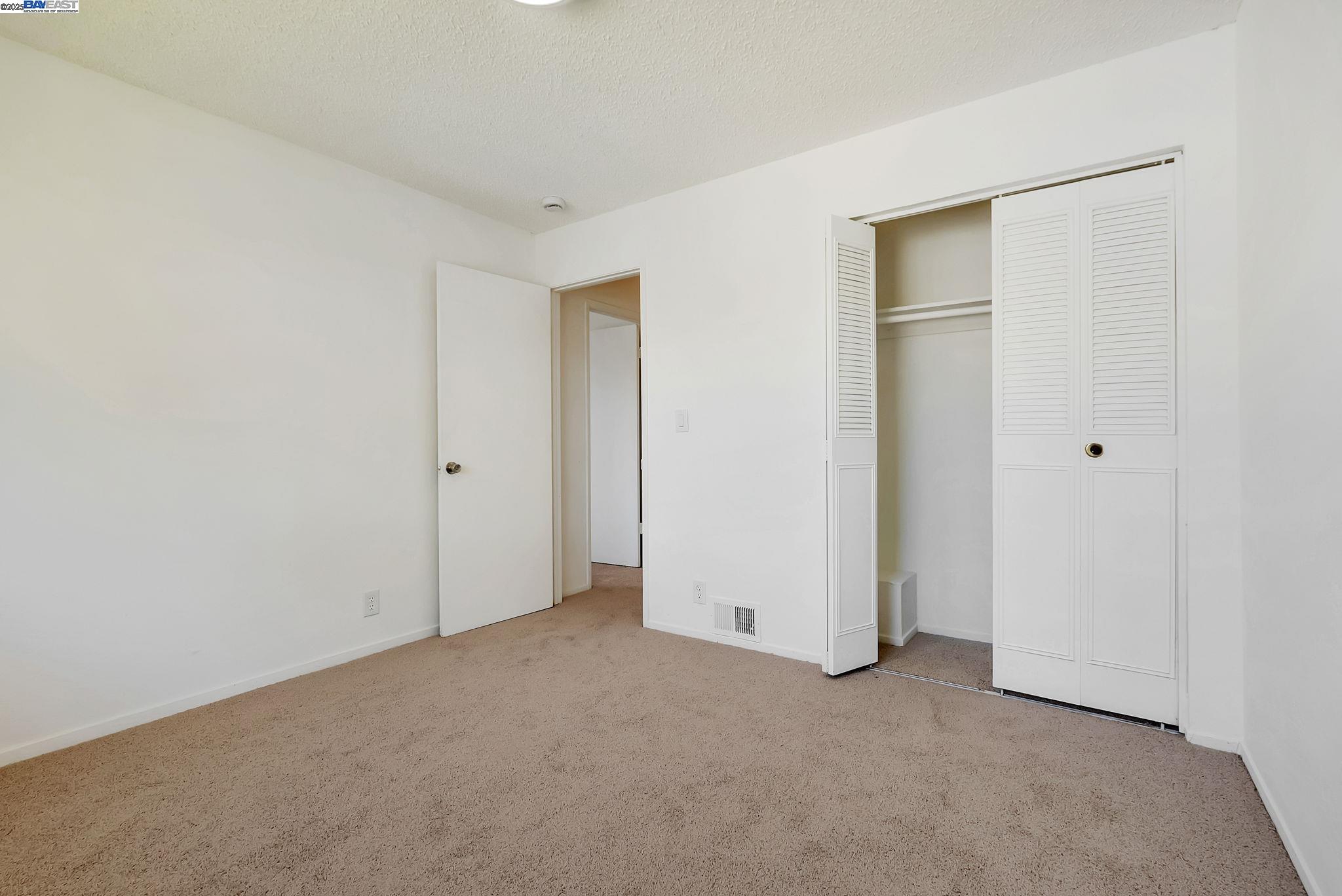 Photo #15: 41105834 Listing: Photo #15
