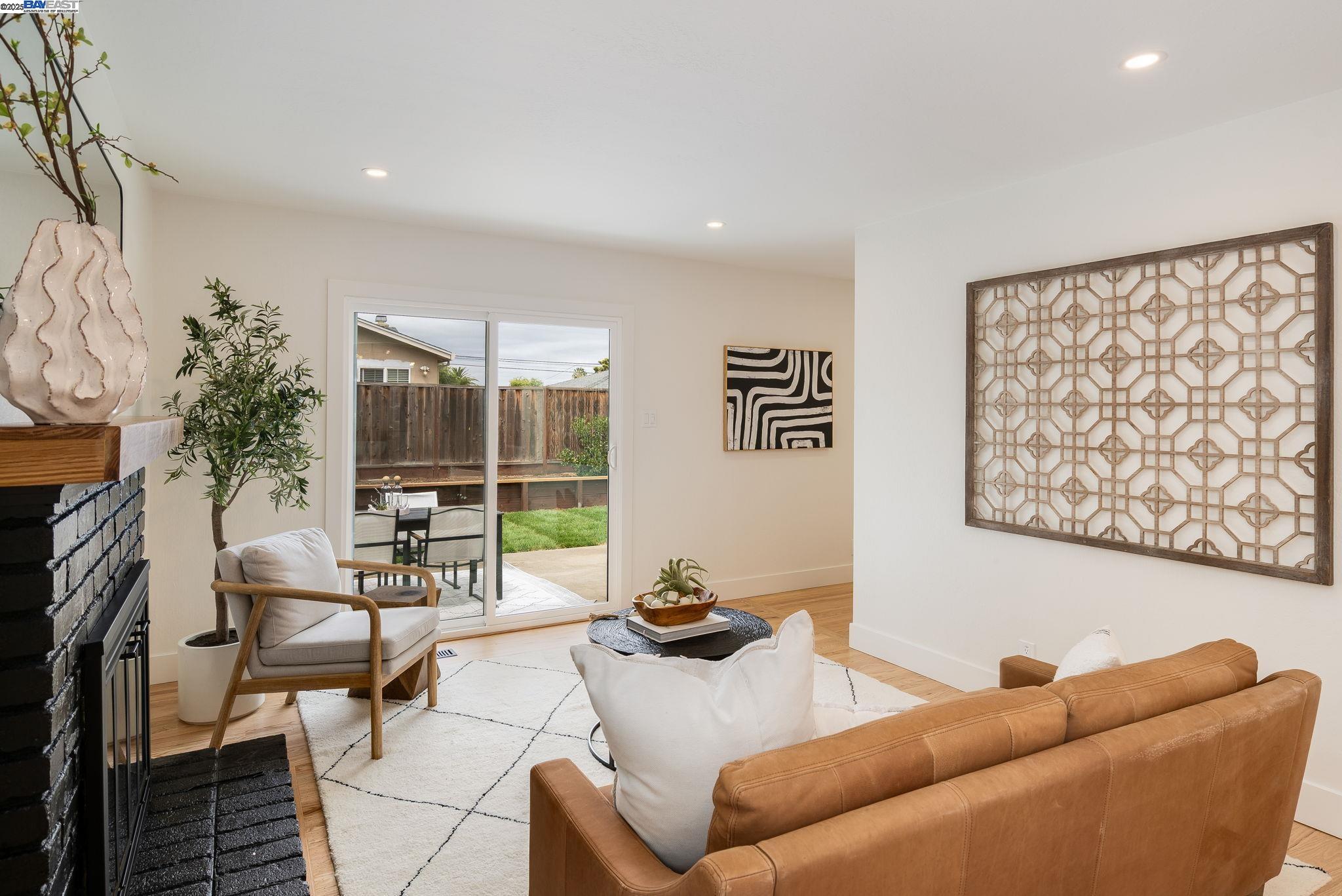 1377 El Camino Dr, Clayton, California 94517, 3 Bedrooms Bedrooms, 7 Rooms Rooms,2 BathroomsBathrooms,Residential,For Sale,1377 El Camino Dr,41105836