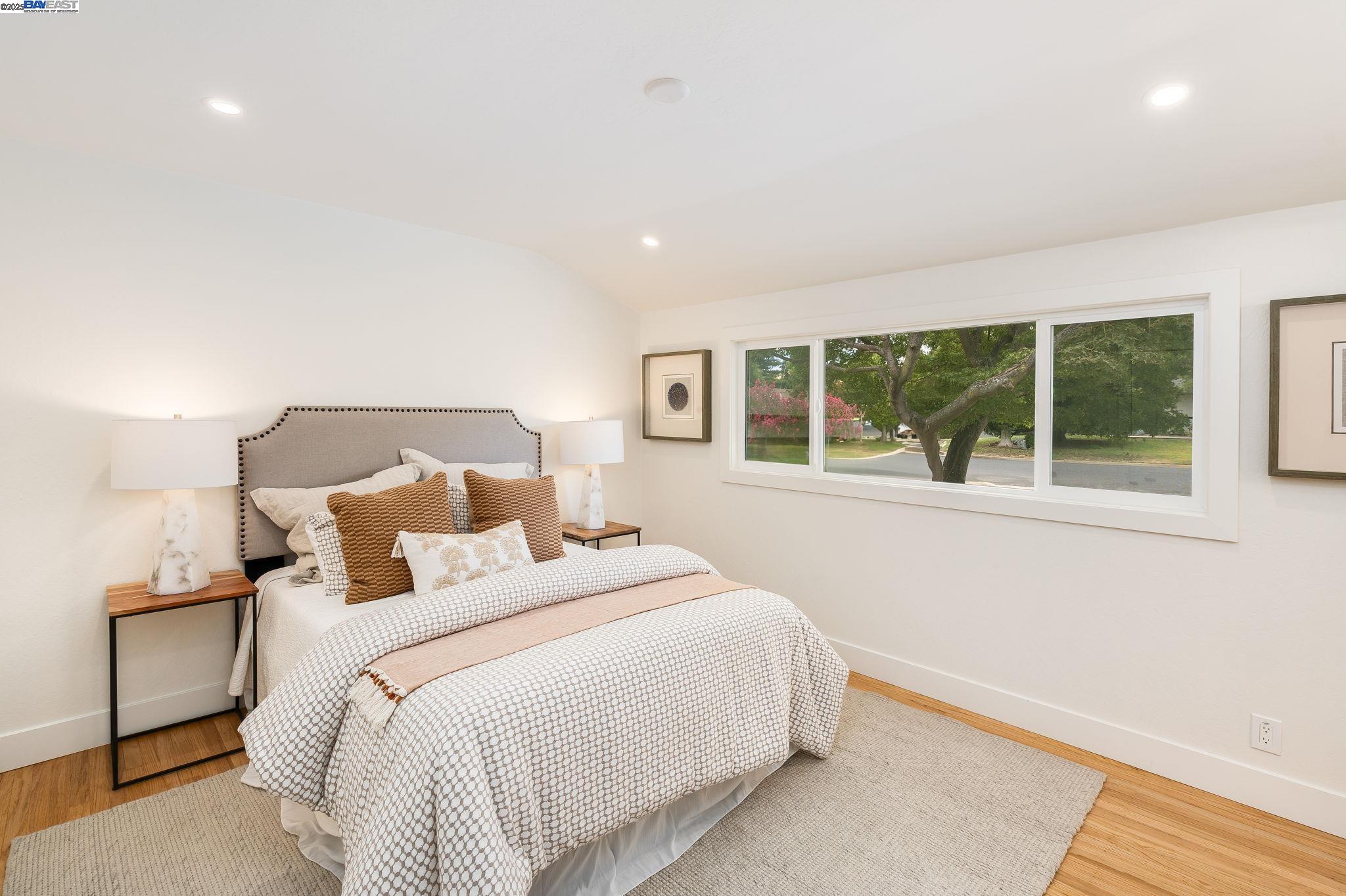 1377 El Camino Dr, Clayton, California 94517, 3 Bedrooms Bedrooms, 7 Rooms Rooms,2 BathroomsBathrooms,Residential,For Sale,1377 El Camino Dr,41105836