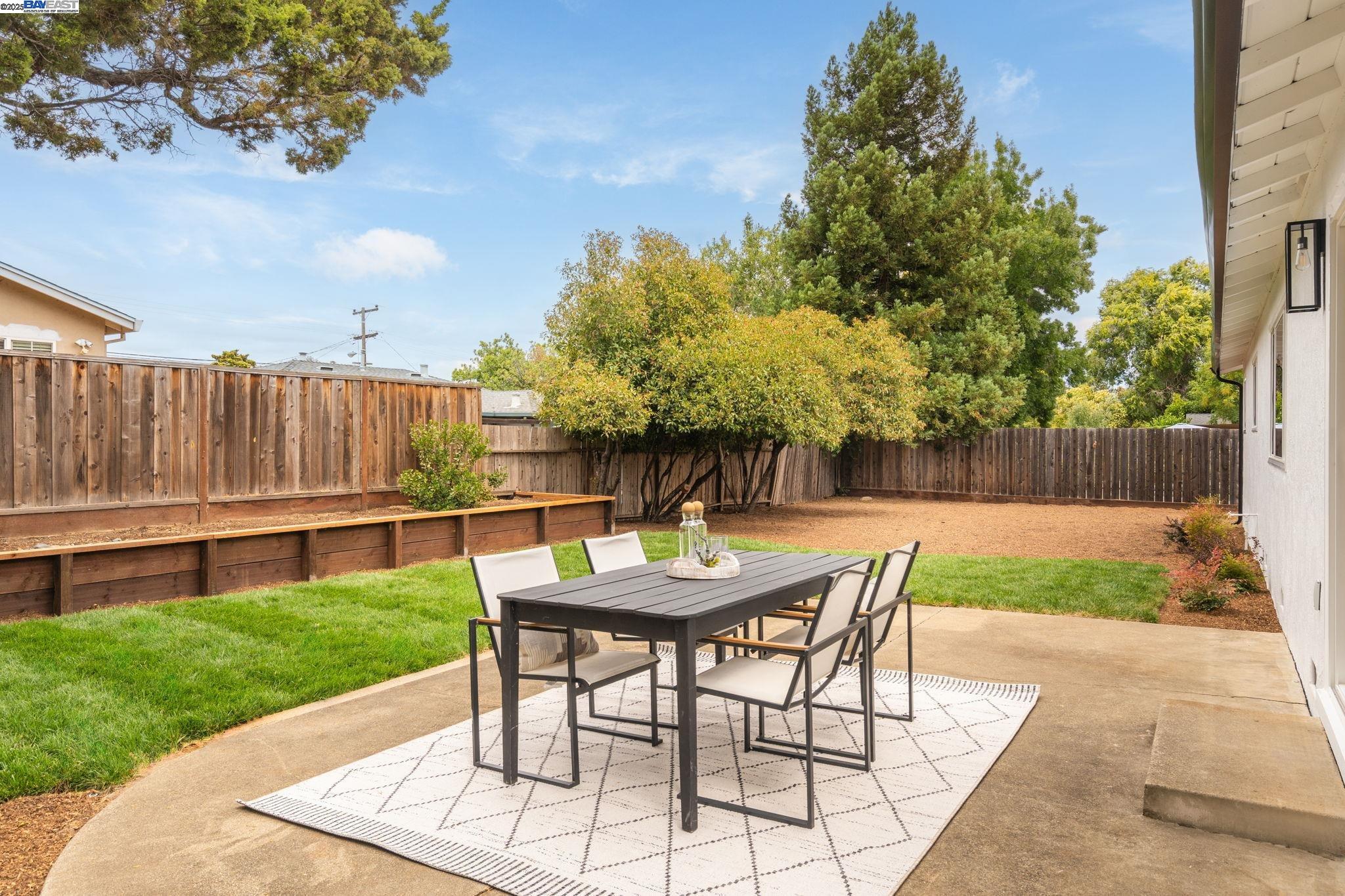 1377 El Camino Dr, Clayton, California 94517, 3 Bedrooms Bedrooms, 7 Rooms Rooms,2 BathroomsBathrooms,Residential,For Sale,1377 El Camino Dr,41105836