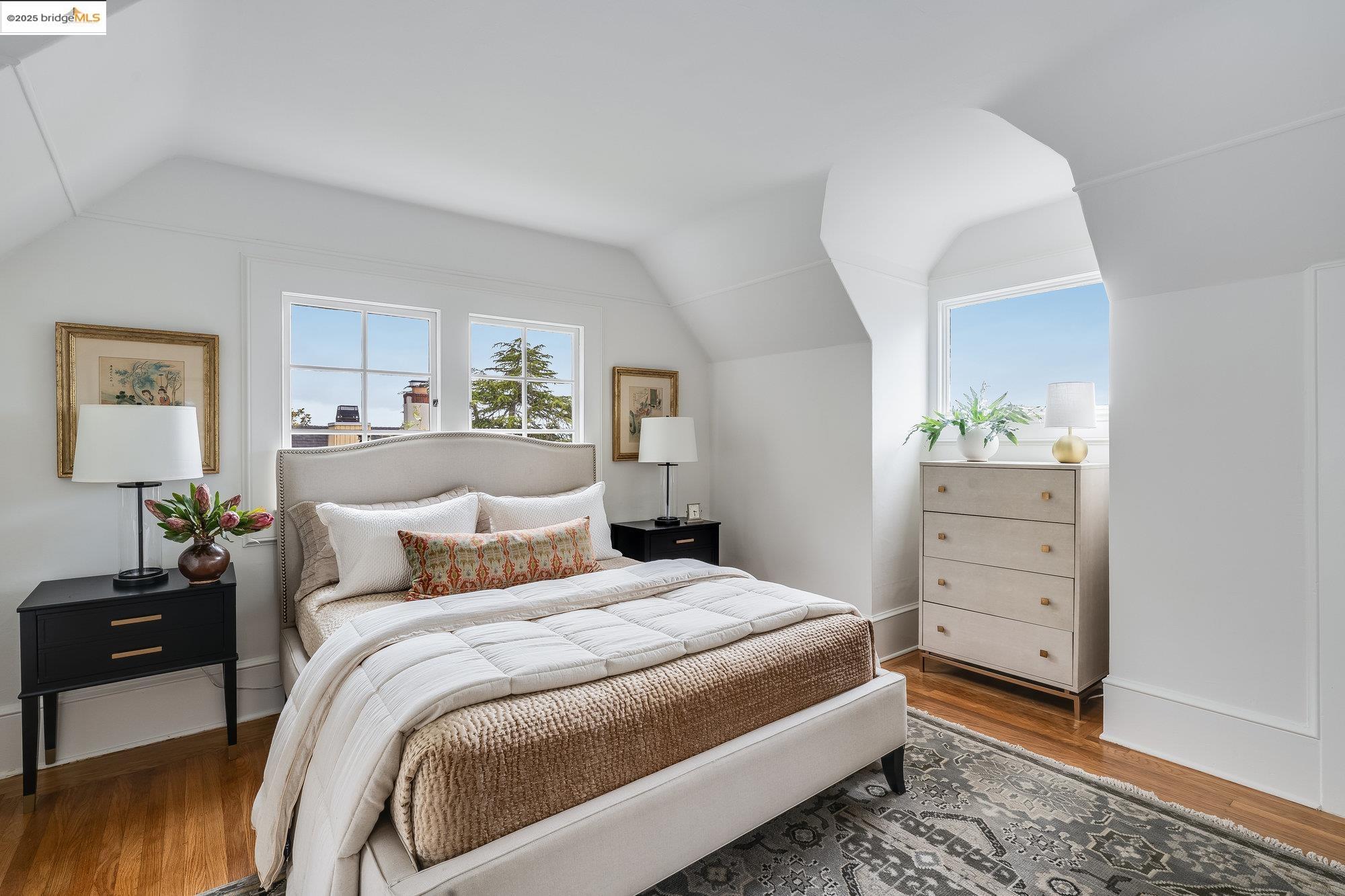 839 Mendocino Ave, Berkeley, California 94707, 3 Bedrooms Bedrooms, 8 Rooms Rooms,2 BathroomsBathrooms,Residential,For Sale,839 Mendocino Ave,41105837