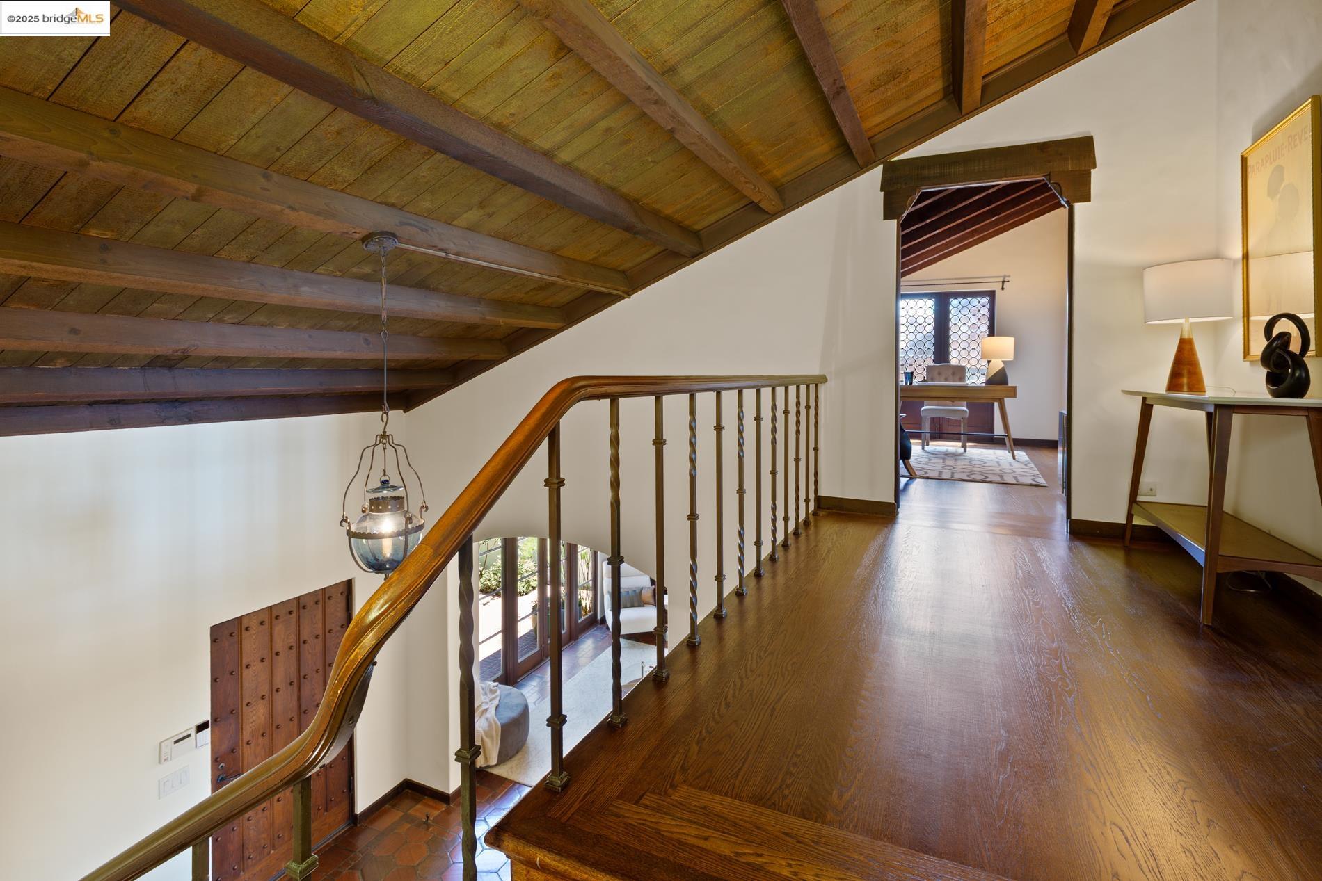 2583 Buena Vista Way, Berkeley, California 94708, 3 Bedrooms Bedrooms, 8 Rooms Rooms,2 BathroomsBathrooms,Residential,For Sale,2583 Buena Vista Way,41105839