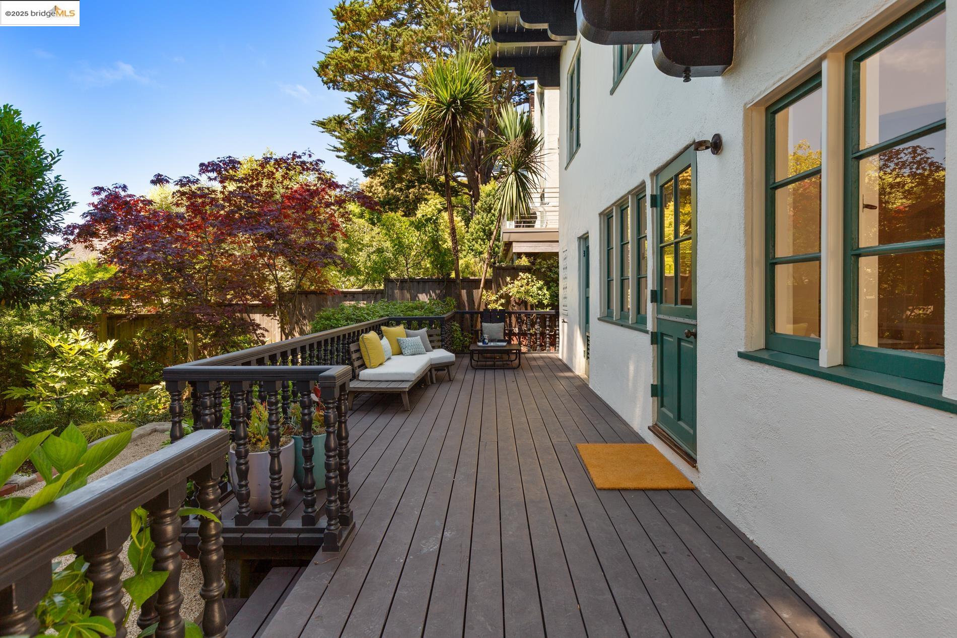 2583 Buena Vista Way, Berkeley, California 94708, 3 Bedrooms Bedrooms, 8 Rooms Rooms,2 BathroomsBathrooms,Residential,For Sale,2583 Buena Vista Way,41105839
