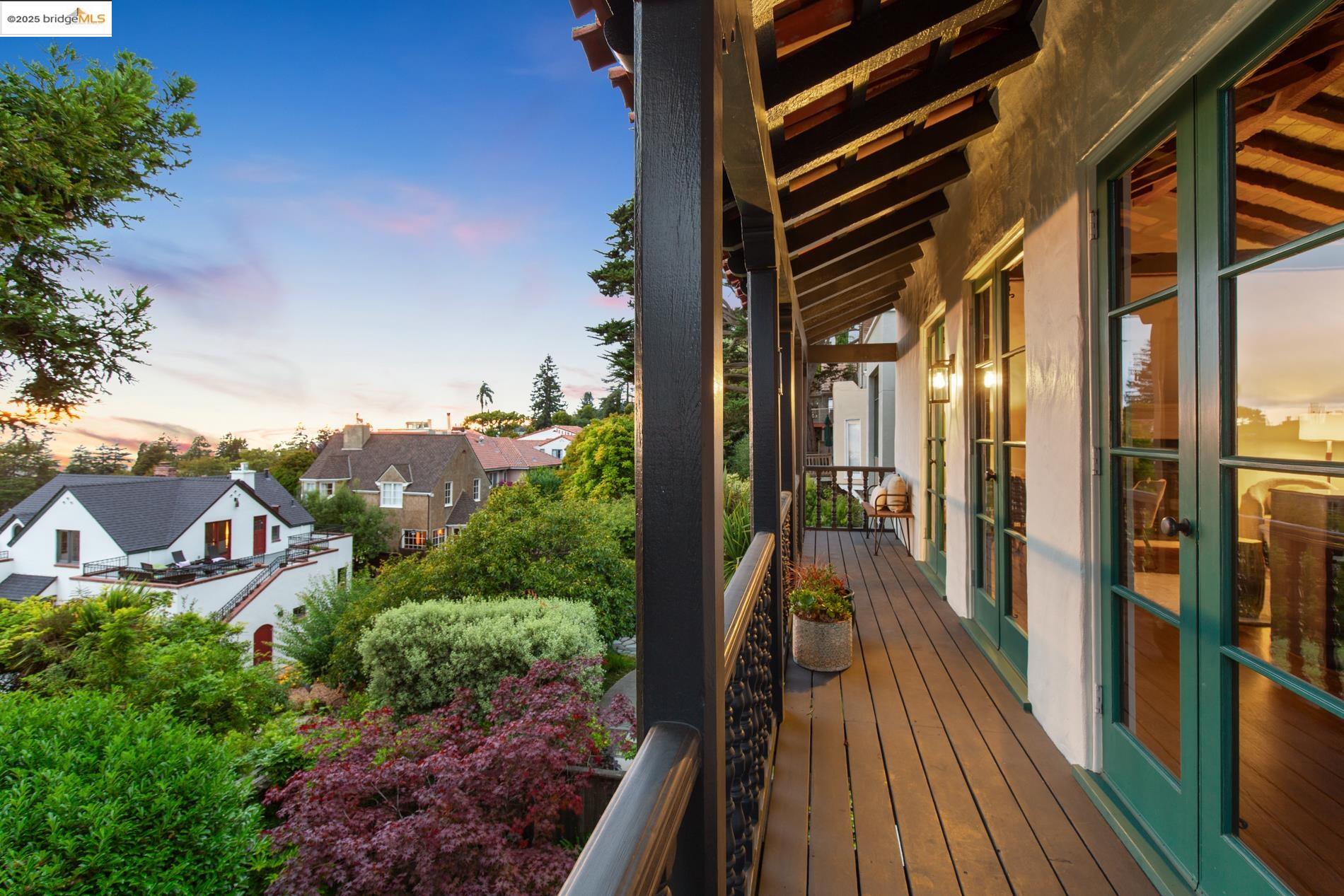 2583 Buena Vista Way, Berkeley, California 94708, 3 Bedrooms Bedrooms, 8 Rooms Rooms,2 BathroomsBathrooms,Residential,For Sale,2583 Buena Vista Way,41105839
