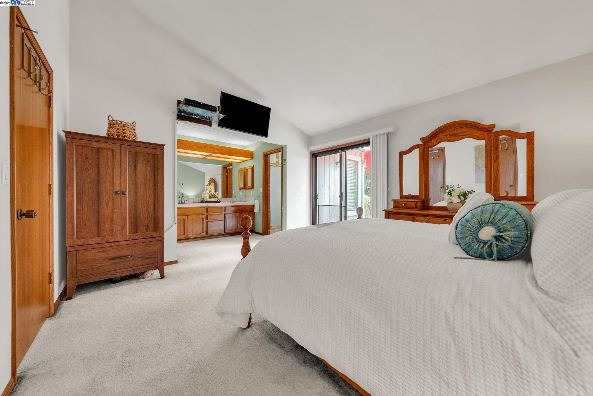 22 Cobblestone Ct, San Ramon, California 94583, 5 Bedrooms Bedrooms, 11 Rooms Rooms,3 BathroomsBathrooms,Residential,For Sale,22 Cobblestone Ct,41105840