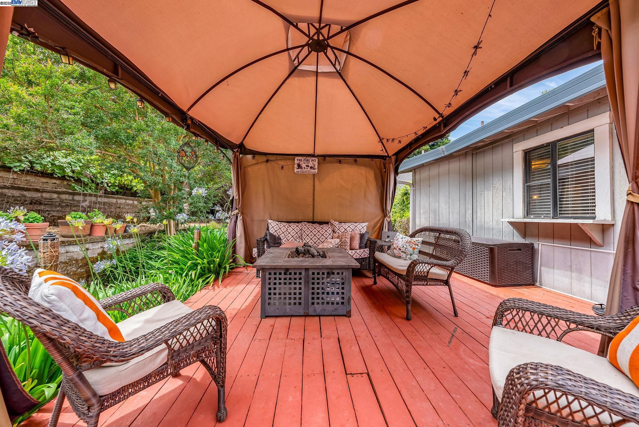 22 Cobblestone Ct, San Ramon, California 94583, 5 Bedrooms Bedrooms, 11 Rooms Rooms,3 BathroomsBathrooms,Residential,For Sale,22 Cobblestone Ct,41105840