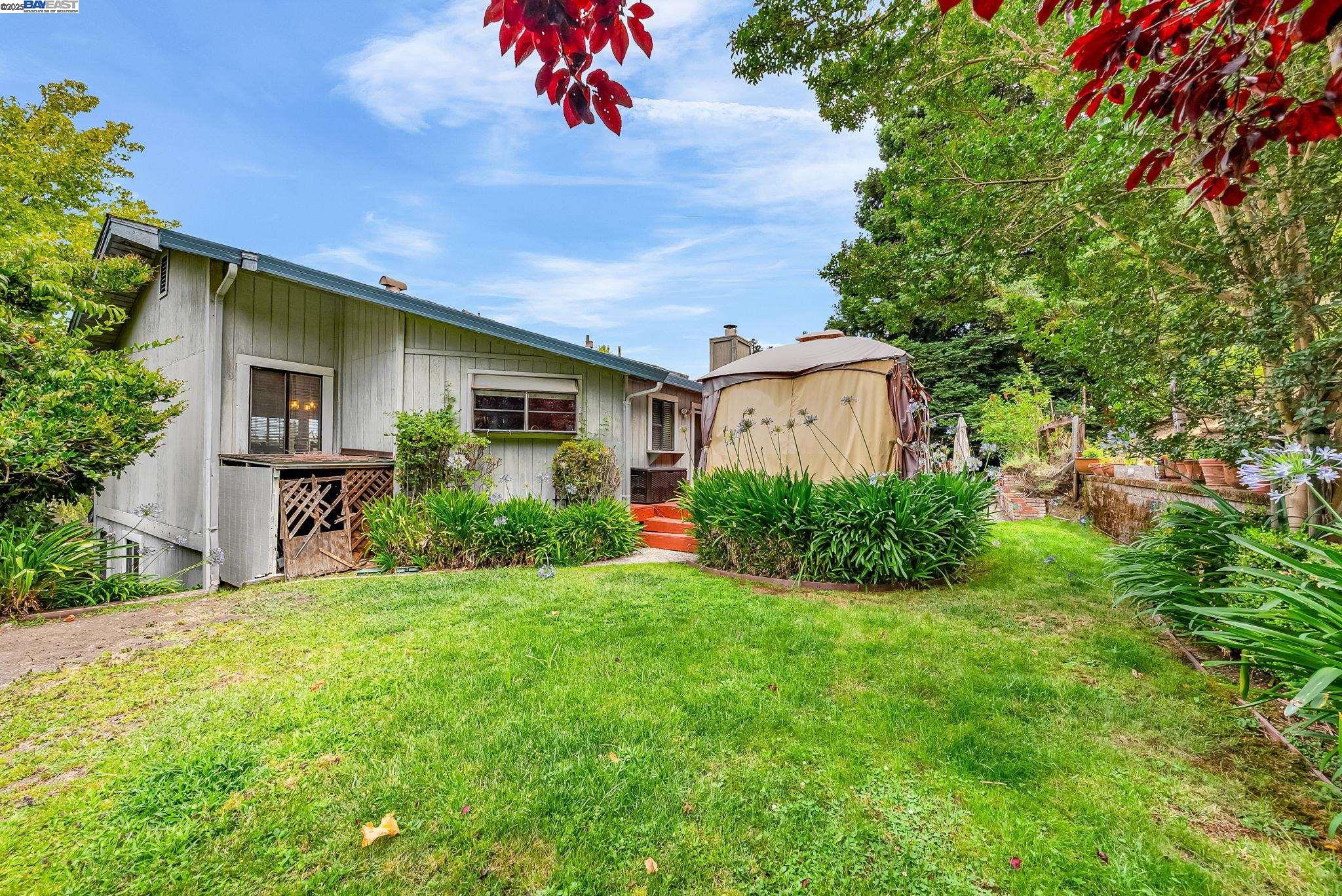 22 Cobblestone Ct, San Ramon, California 94583, 5 Bedrooms Bedrooms, 11 Rooms Rooms,3 BathroomsBathrooms,Residential,For Sale,22 Cobblestone Ct,41105840