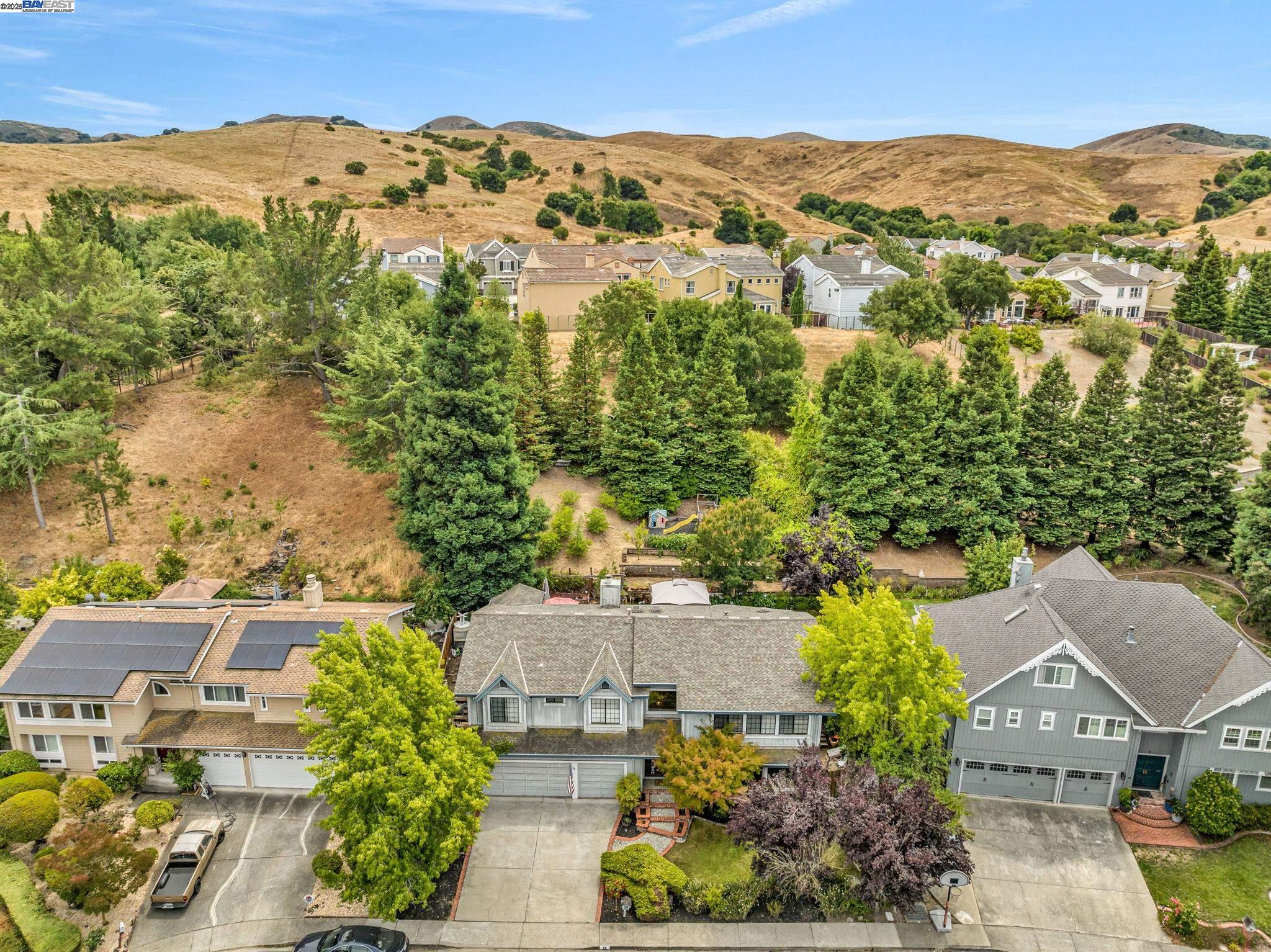 22 Cobblestone Ct, San Ramon, California 94583, 5 Bedrooms Bedrooms, 11 Rooms Rooms,3 BathroomsBathrooms,Residential,For Sale,22 Cobblestone Ct,41105840