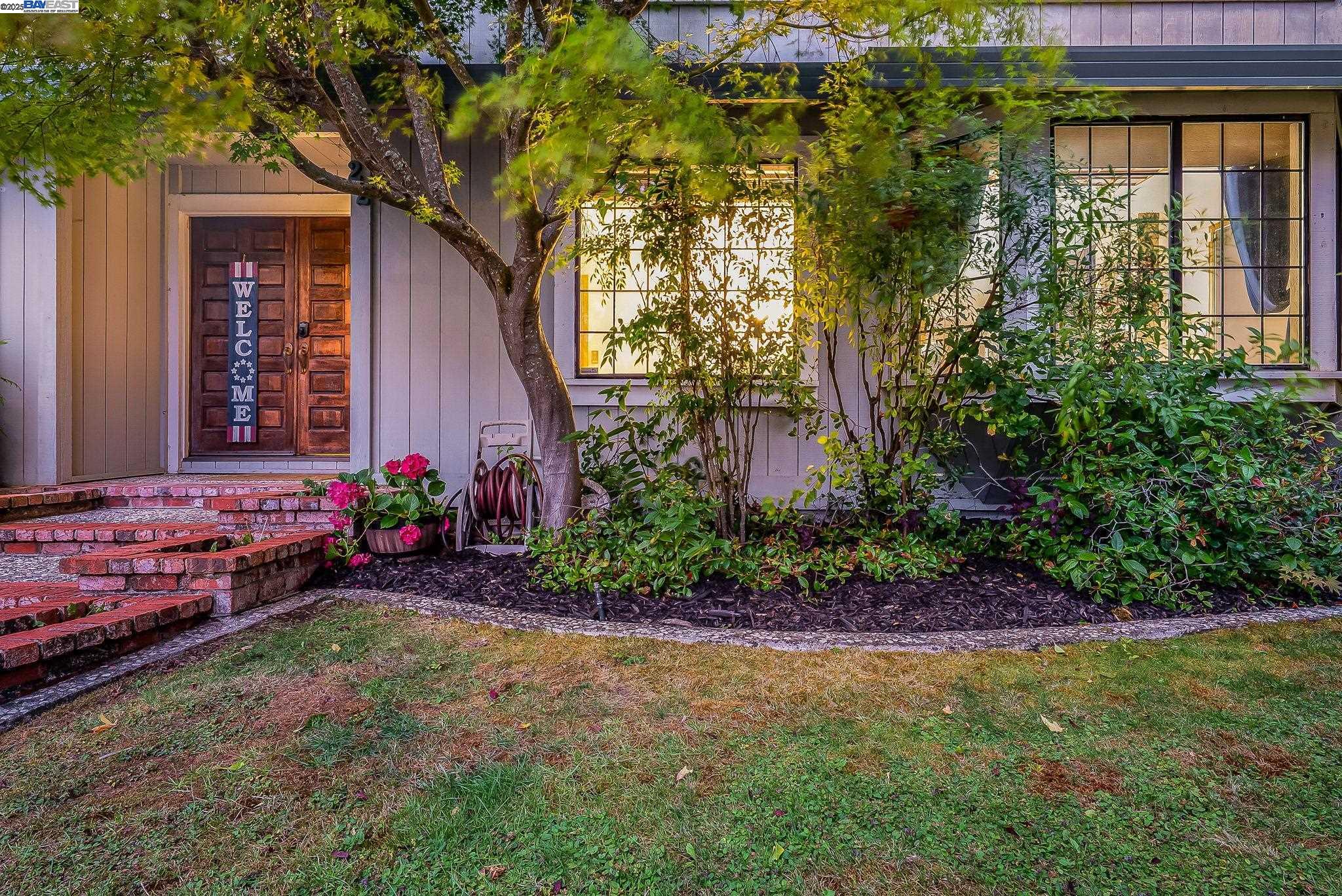 22 Cobblestone Ct, San Ramon, California 94583, 5 Bedrooms Bedrooms, 11 Rooms Rooms,3 BathroomsBathrooms,Residential,For Sale,22 Cobblestone Ct,41105840