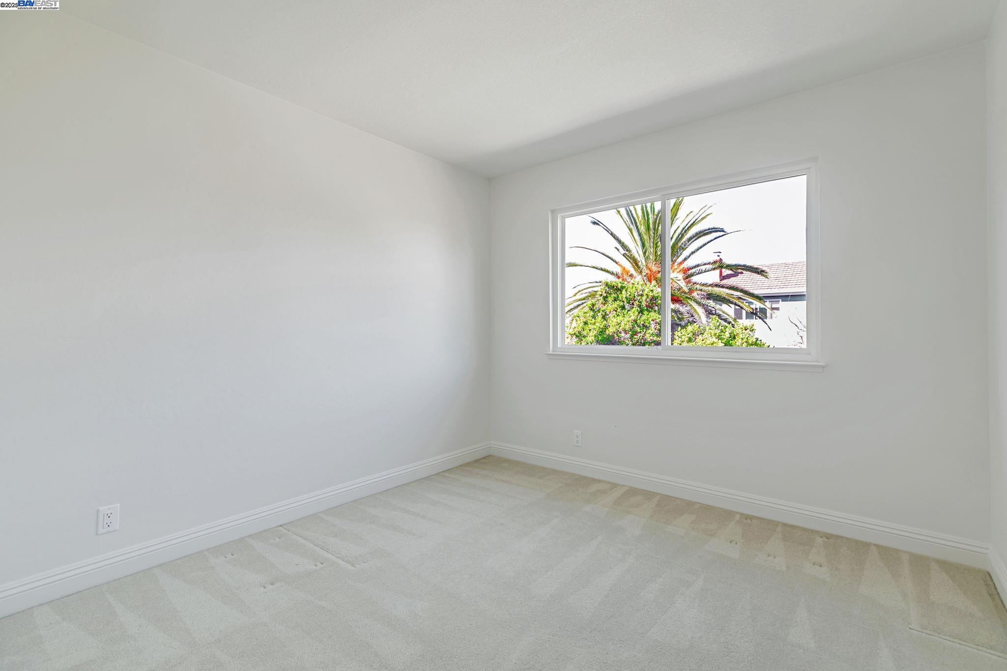 Detail Gallery Image 23 of 51 For 35272 Lake Blvd, Newark,  CA 94560 - 4 Beds | 2/1 Baths