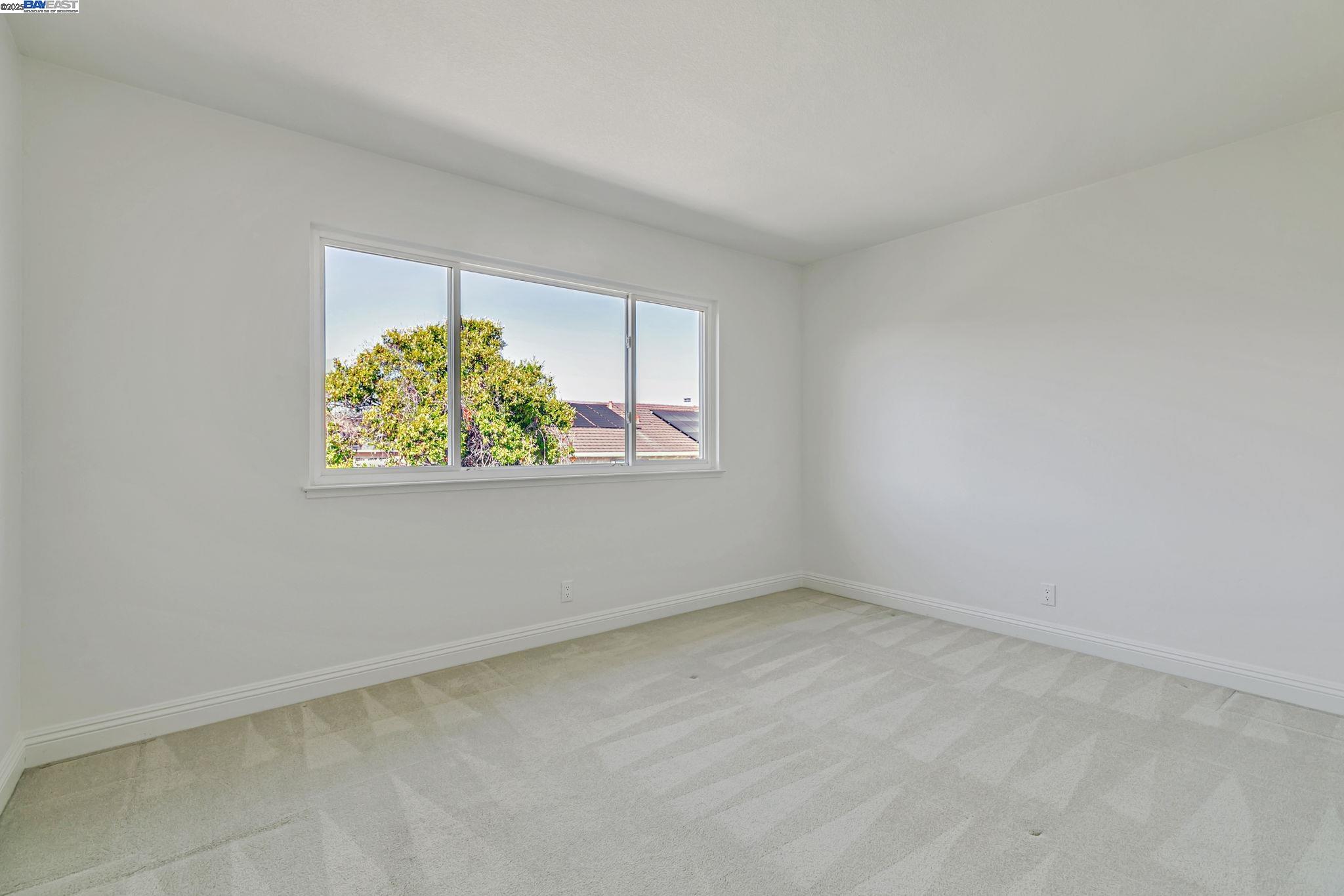 Detail Gallery Image 24 of 51 For 35272 Lake Blvd, Newark,  CA 94560 - 4 Beds | 2/1 Baths