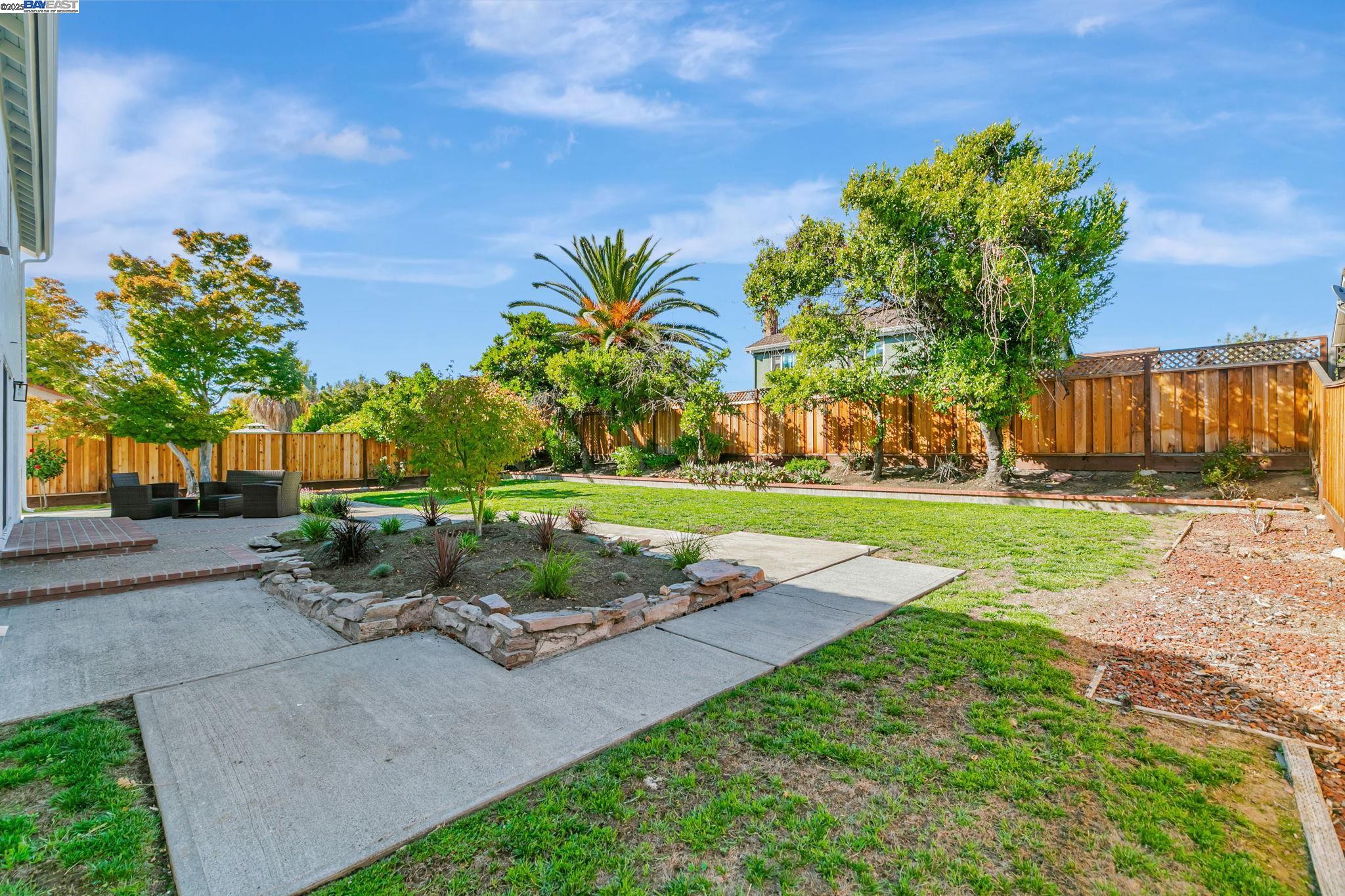 Detail Gallery Image 33 of 51 For 35272 Lake Blvd, Newark,  CA 94560 - 4 Beds | 2/1 Baths