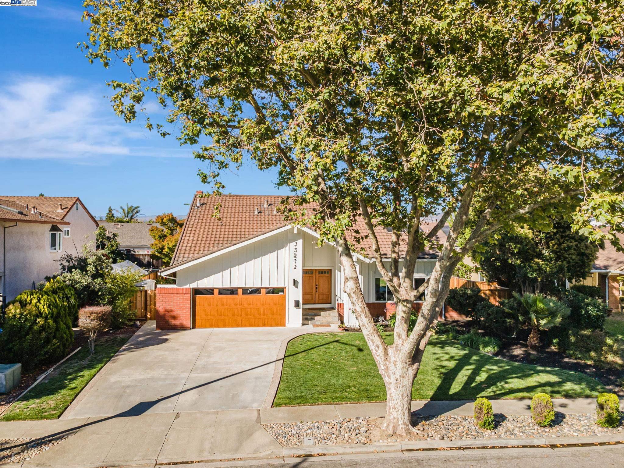 Detail Gallery Image 38 of 51 For 35272 Lake Blvd, Newark,  CA 94560 - 4 Beds | 2/1 Baths