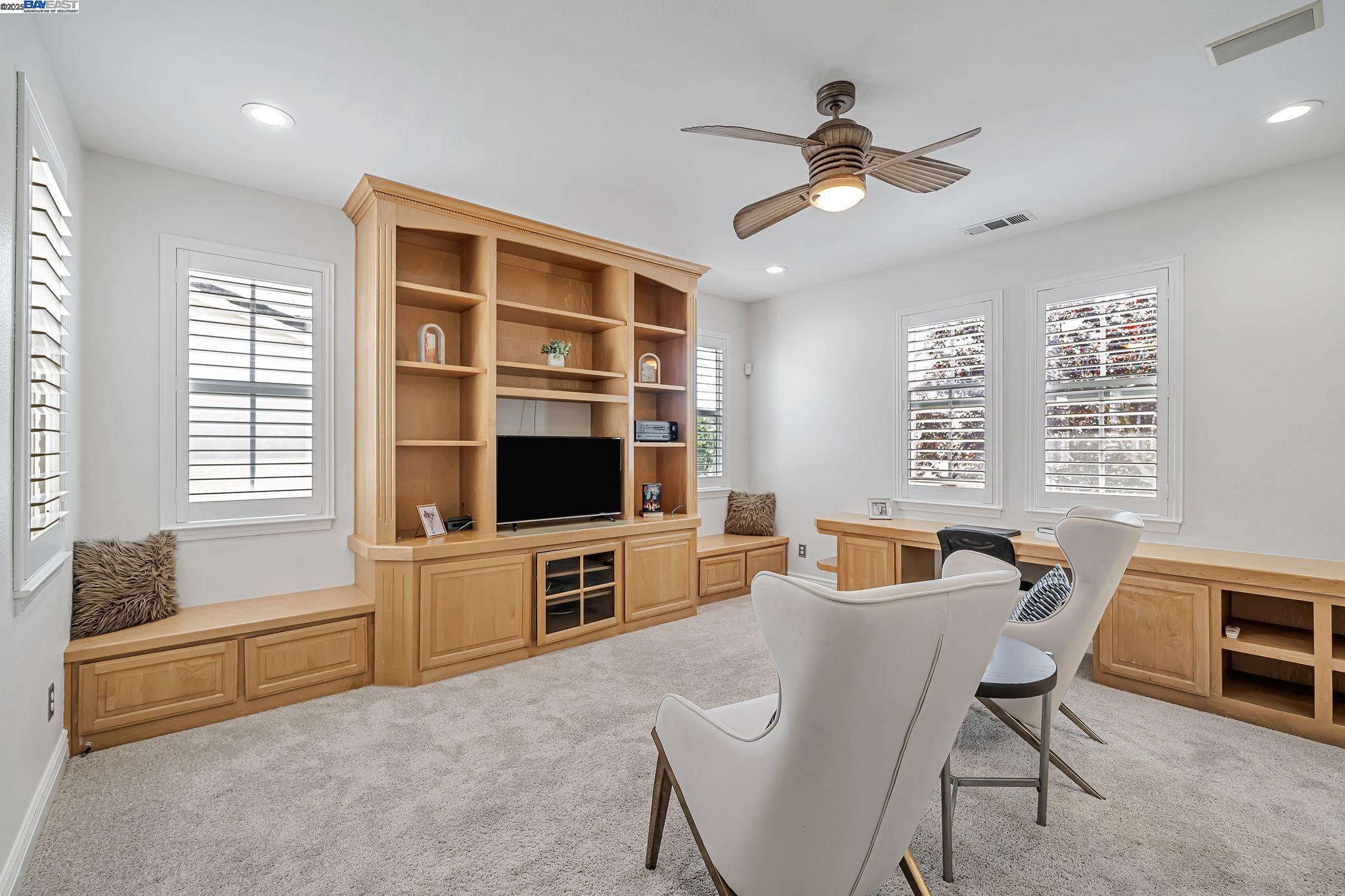 260 Abigail Cir, Danville, California 94506, 3 Bedrooms Bedrooms, 9 Rooms Rooms,2 BathroomsBathrooms,Residential,For Sale,260 Abigail Cir,41105846