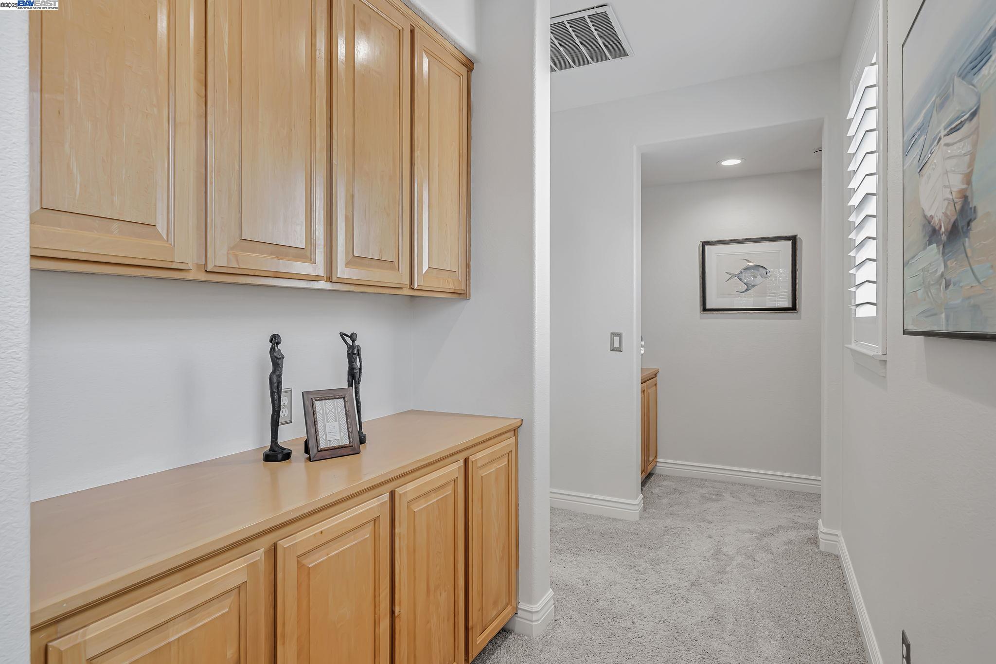 260 Abigail Cir, Danville, California 94506, 3 Bedrooms Bedrooms, 9 Rooms Rooms,2 BathroomsBathrooms,Residential,For Sale,260 Abigail Cir,41105846