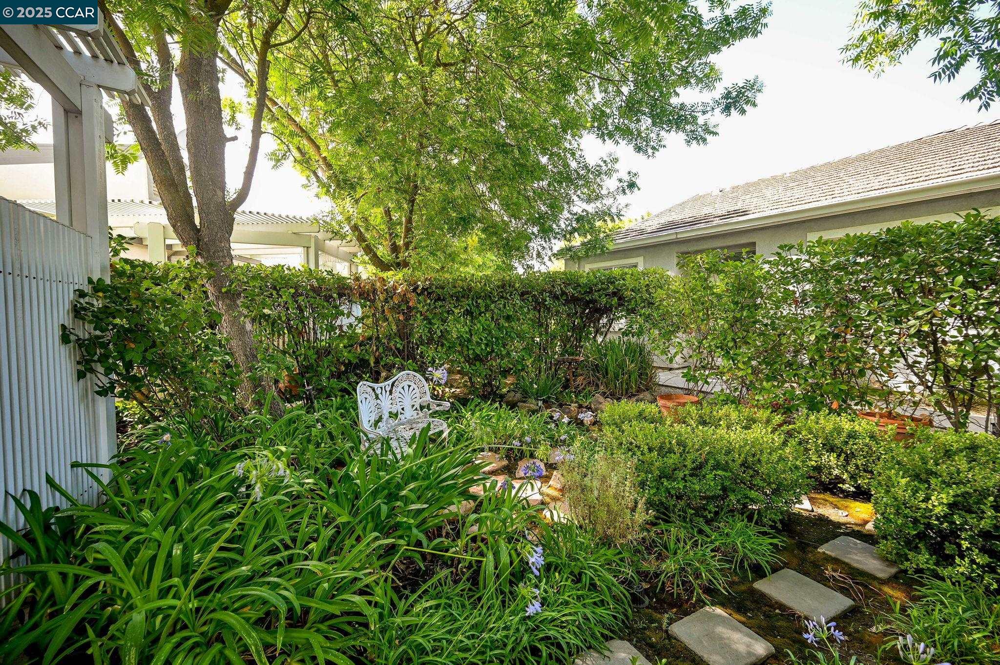 95 Goldspur Way, Brentwood, California 94513, 2 Bedrooms Bedrooms, 6 Rooms Rooms,2 BathroomsBathrooms,Residential,For Sale,95 Goldspur Way,41105847