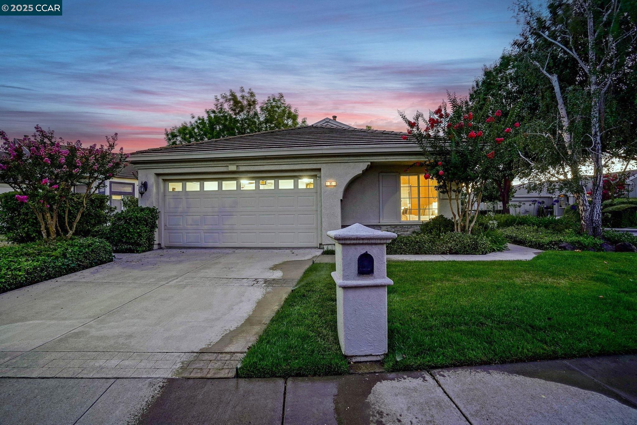 95 Goldspur Way, Brentwood, California 94513, 2 Bedrooms Bedrooms, 6 Rooms Rooms,2 BathroomsBathrooms,Residential,For Sale,95 Goldspur Way,41105847