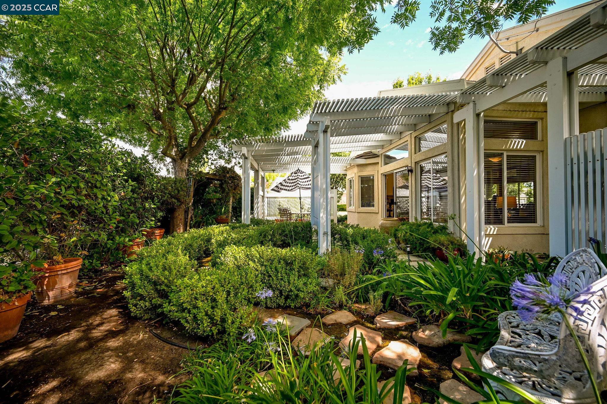 95 Goldspur Way, Brentwood, California 94513, 2 Bedrooms Bedrooms, 6 Rooms Rooms,2 BathroomsBathrooms,Residential,For Sale,95 Goldspur Way,41105847