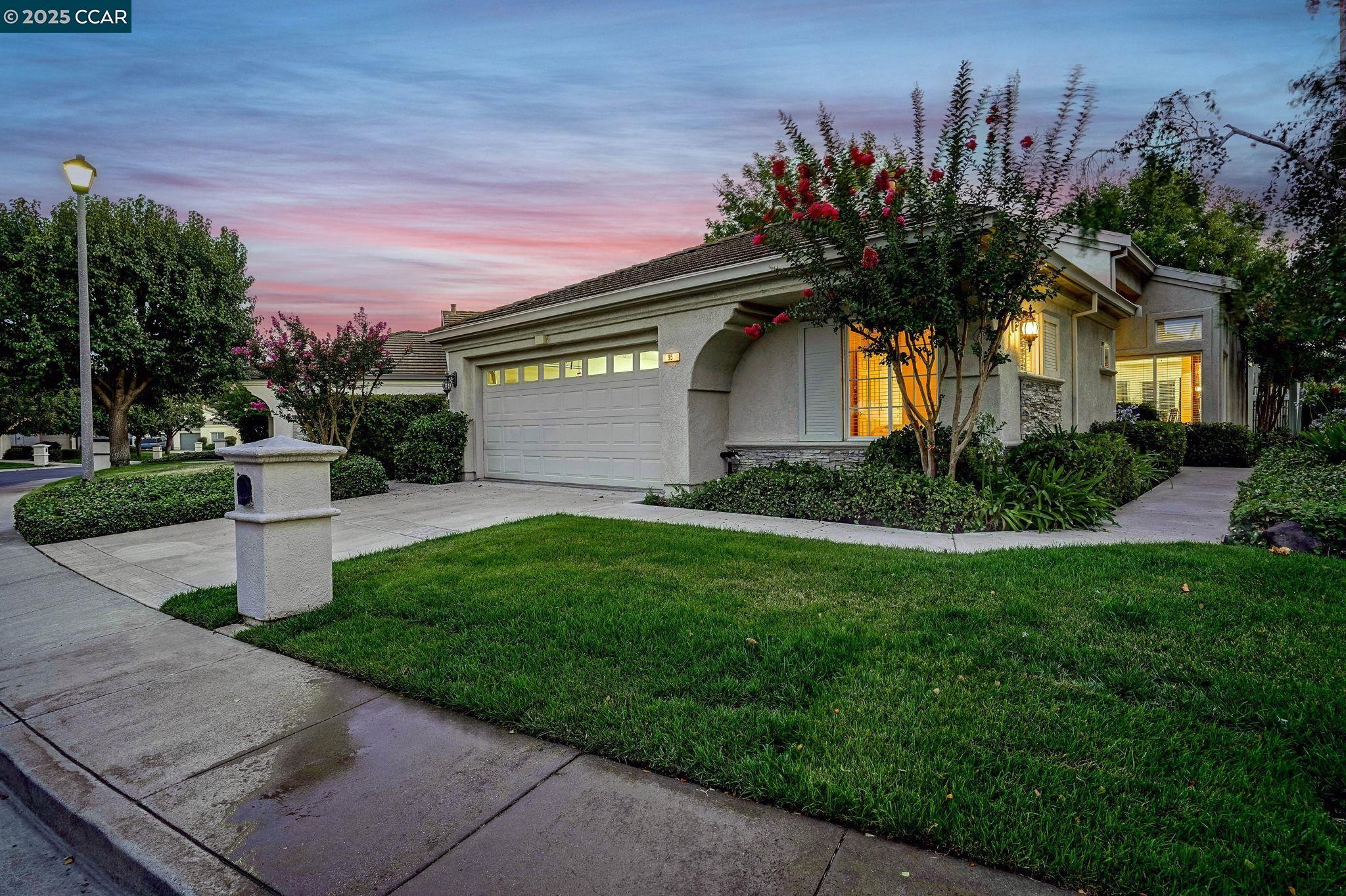 95 Goldspur Way, Brentwood, California 94513, 2 Bedrooms Bedrooms, 6 Rooms Rooms,2 BathroomsBathrooms,Residential,For Sale,95 Goldspur Way,41105847