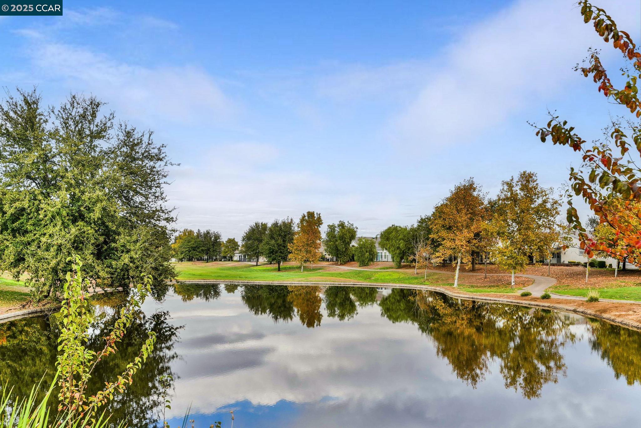 95 Goldspur Way, Brentwood, California 94513, 2 Bedrooms Bedrooms, 6 Rooms Rooms,2 BathroomsBathrooms,Residential,For Sale,95 Goldspur Way,41105847