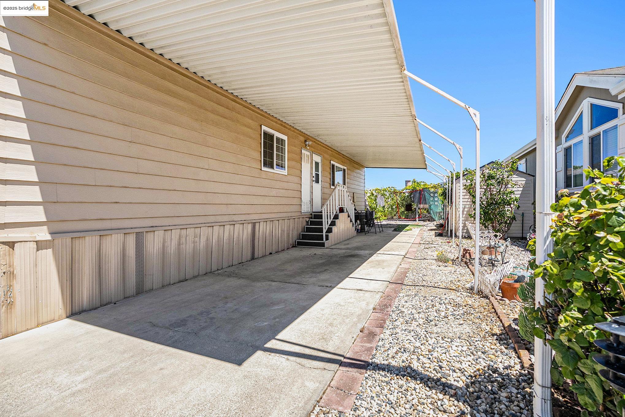 121 Zartop, Oakley, California 94561, 2 Bedrooms Bedrooms, 5 Rooms Rooms,2 BathroomsBathrooms,Manufactured In Park,For Sale,121 Zartop,41105849