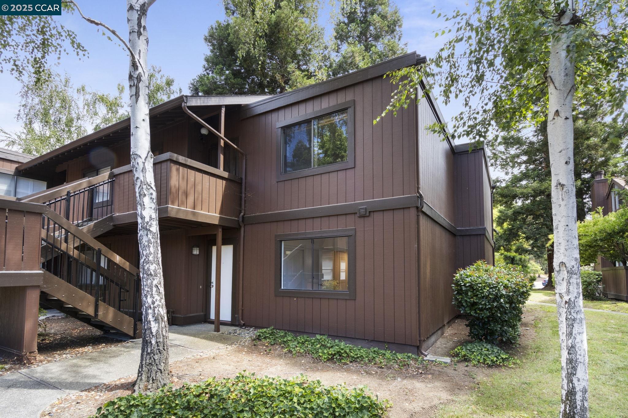 MLS: 41105850 Condo For Sale