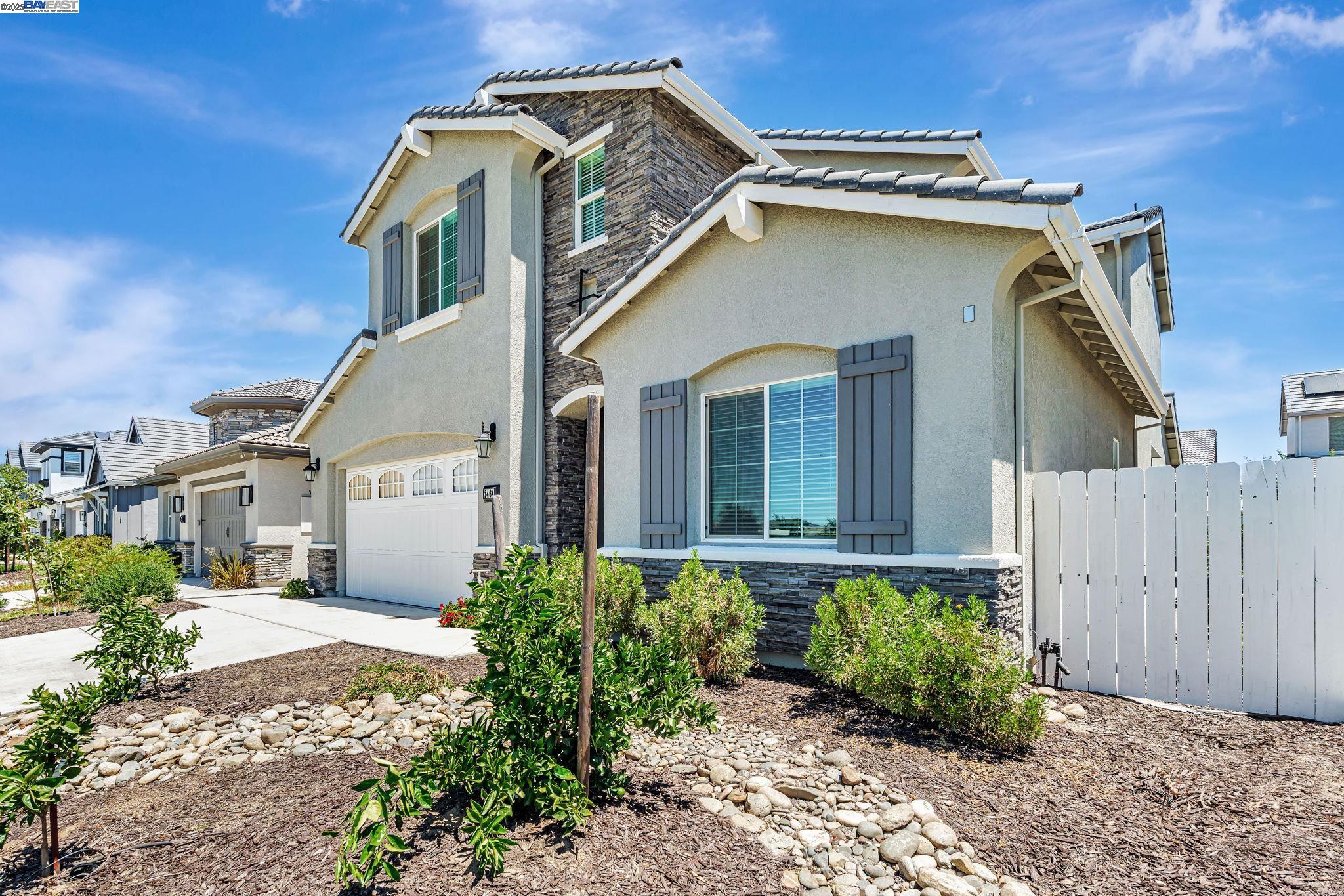 2464 Dilip Dr, Manteca, California 95337, 4 Bedrooms Bedrooms, 4 Rooms Rooms,3 BathroomsBathrooms,Residential,For Sale,2464 Dilip Dr,41105851