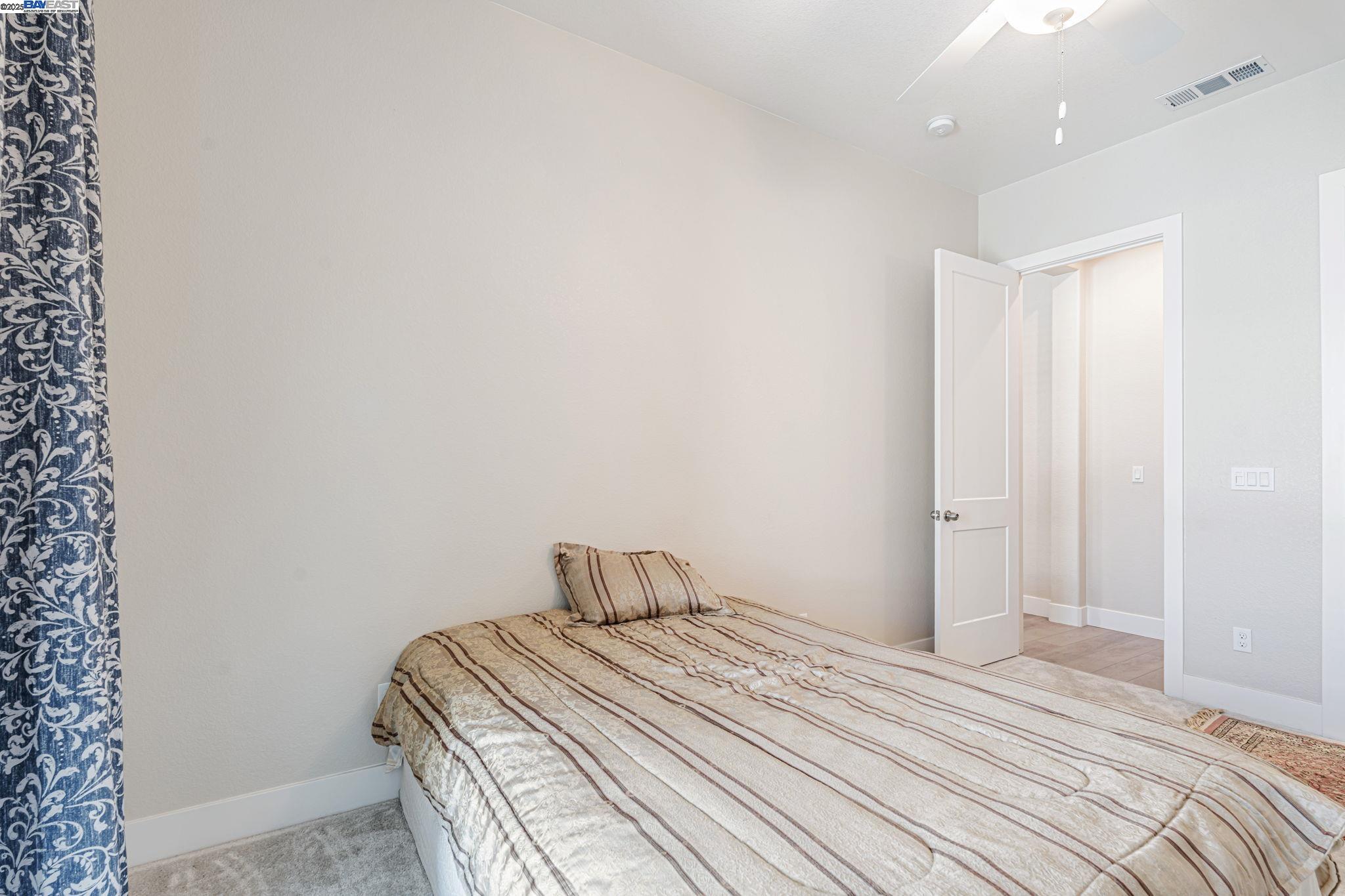 2464 Dilip Dr, Manteca, California 95337, 4 Bedrooms Bedrooms, 4 Rooms Rooms,3 BathroomsBathrooms,Residential,For Sale,2464 Dilip Dr,41105851
