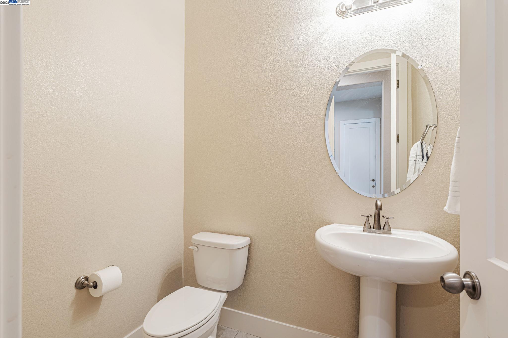2464 Dilip Dr, Manteca, California 95337, 4 Bedrooms Bedrooms, 4 Rooms Rooms,3 BathroomsBathrooms,Residential,For Sale,2464 Dilip Dr,41105851