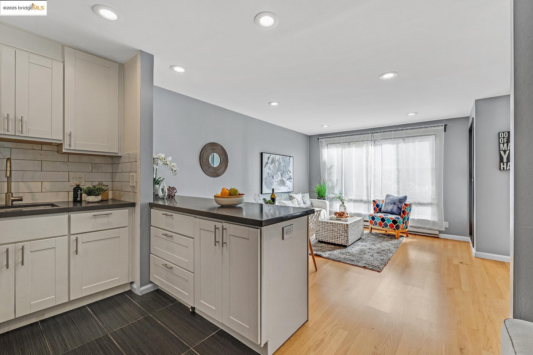 Photo #4: 41105853 Listing 