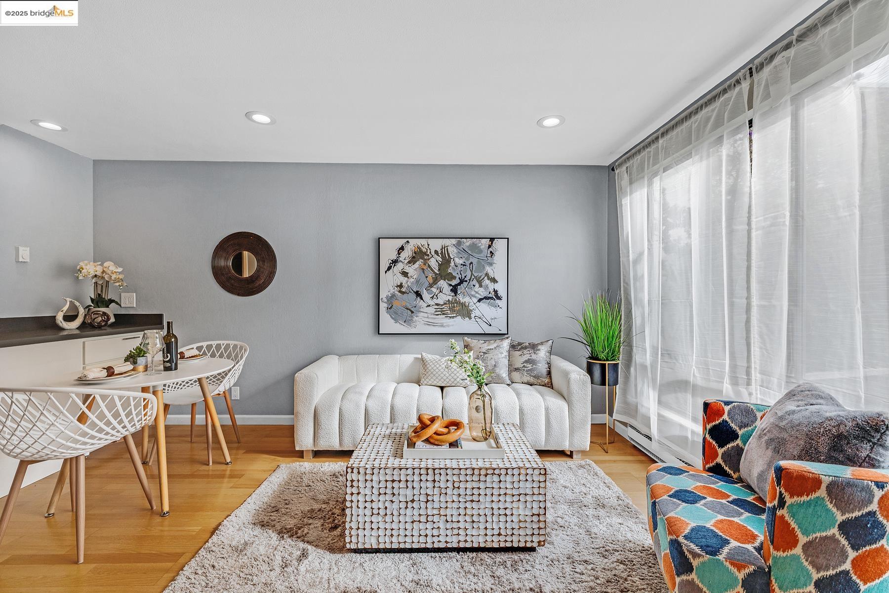 Photo #5: 41105853 Listing 