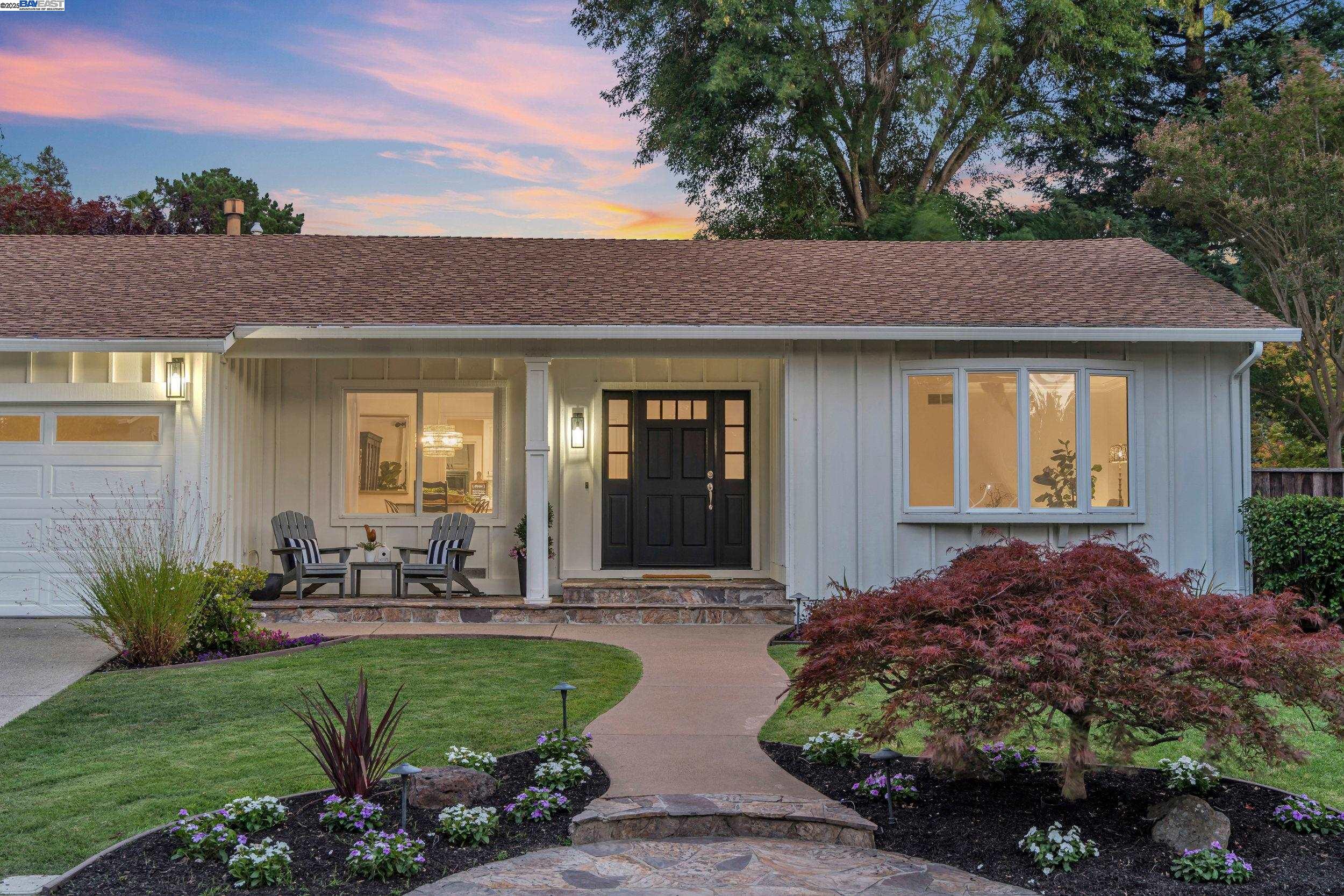 62 Saint Luke Ct, Danville, California 94526, 4 Bedrooms Bedrooms, 9 Rooms Rooms,2 BathroomsBathrooms,Residential,For Sale,62 Saint Luke Ct,41105854