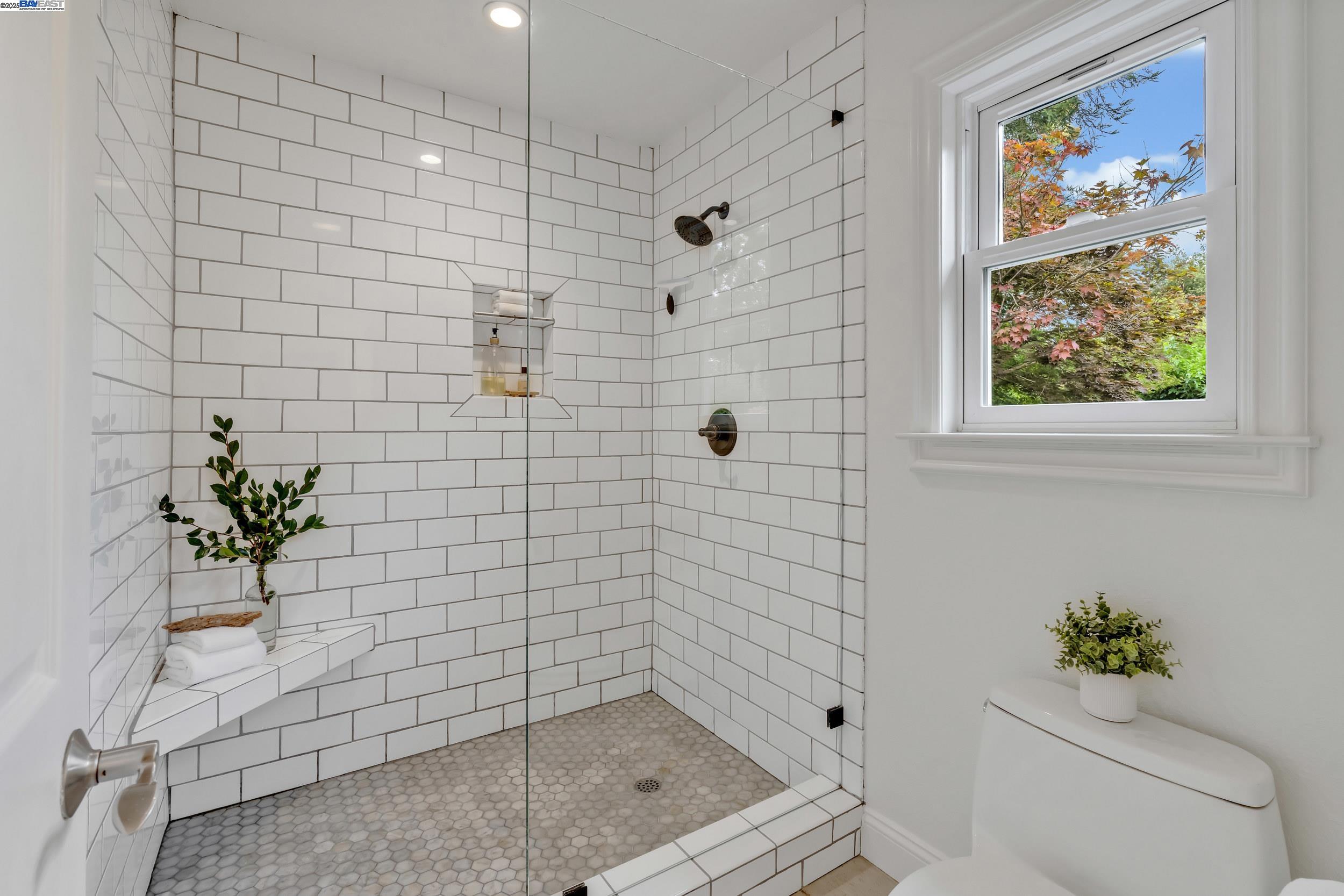 62 Saint Luke Ct, Danville, California 94526, 4 Bedrooms Bedrooms, 9 Rooms Rooms,2 BathroomsBathrooms,Residential,For Sale,62 Saint Luke Ct,41105854