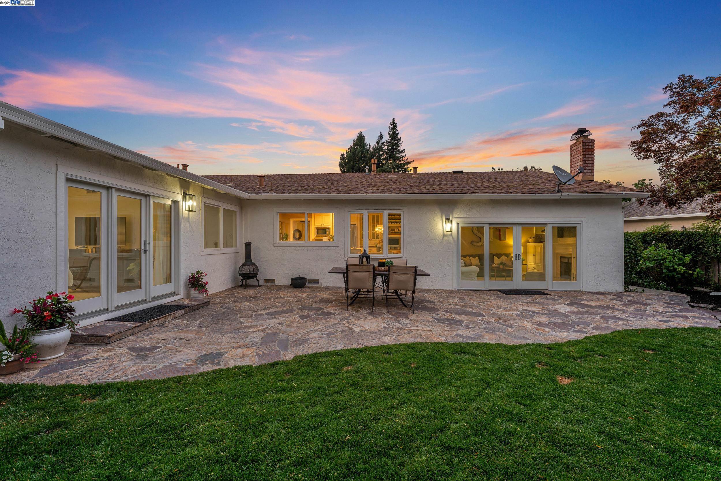 62 Saint Luke Ct, Danville, California 94526, 4 Bedrooms Bedrooms, 9 Rooms Rooms,2 BathroomsBathrooms,Residential,For Sale,62 Saint Luke Ct,41105854