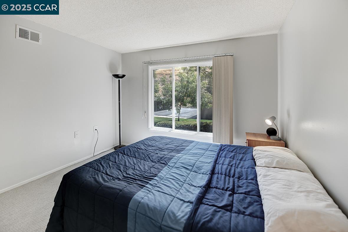 Photo #21: 41105858 Listing: Photo #21