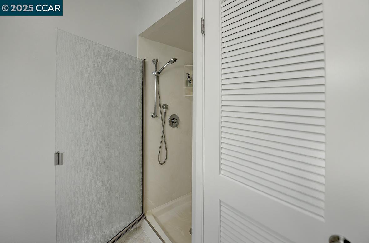 Photo #25: 41105858 Listing: Photo #25